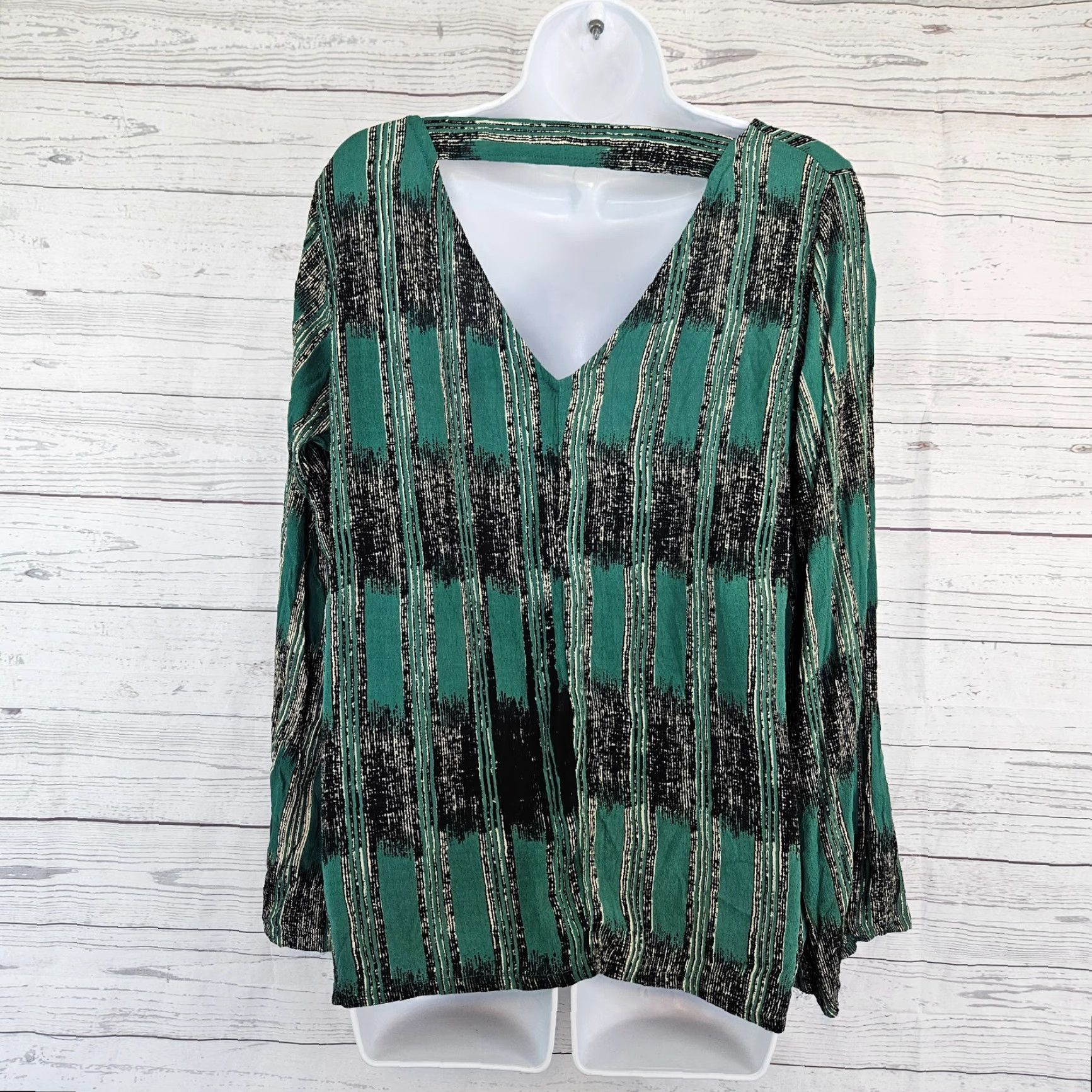 Vintage Bel Kazan Womens Top Blouse Long Sleeve Rayon M Green Size M / US 6-8 / IT 42-44 - 3 Thumbnail