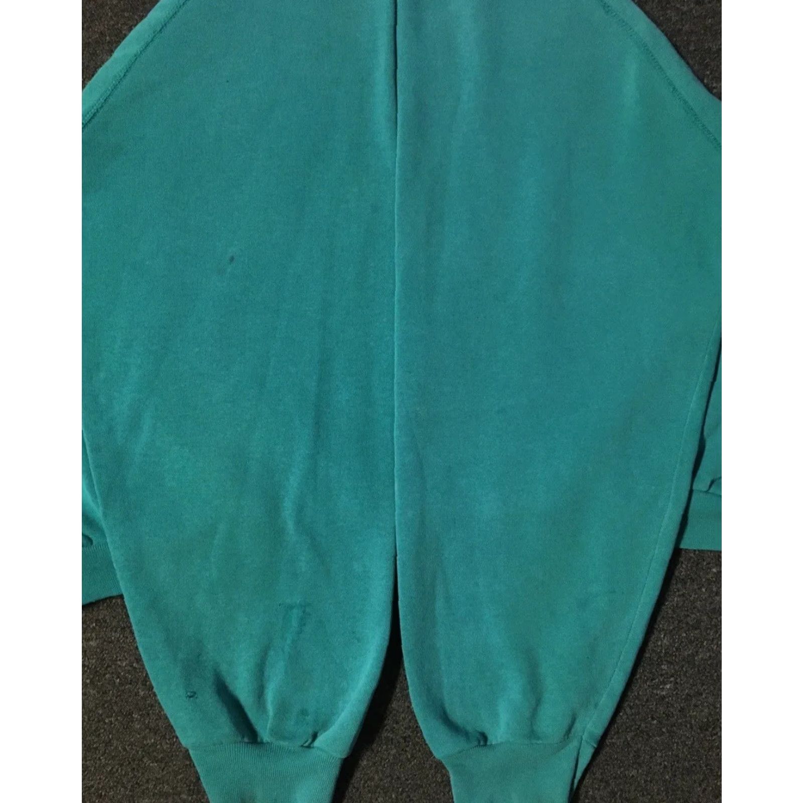 Tultex VINTAGE Tultex 80s Hoodie Shirt 2XL Green Distressed Boxy Sweatshirt USA 90s Grunge Punk Surf Skate Rockabilly Size US XXL / EU 58 / 5 - 5 Thumbnail