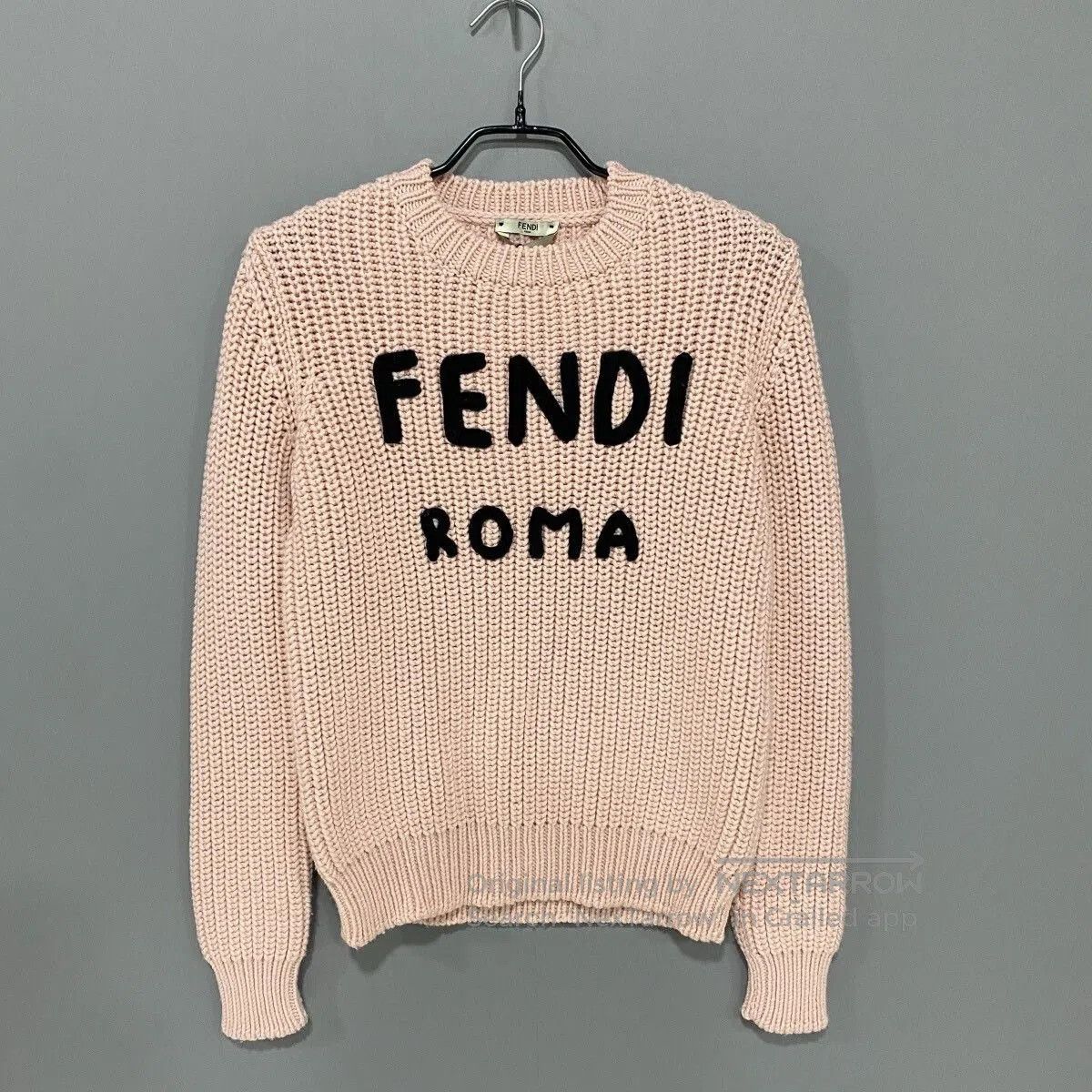 Fendi FENDI Roma Logo Wool Sweater. Size S / US 4 / IT 40 - 1 Thumbnail