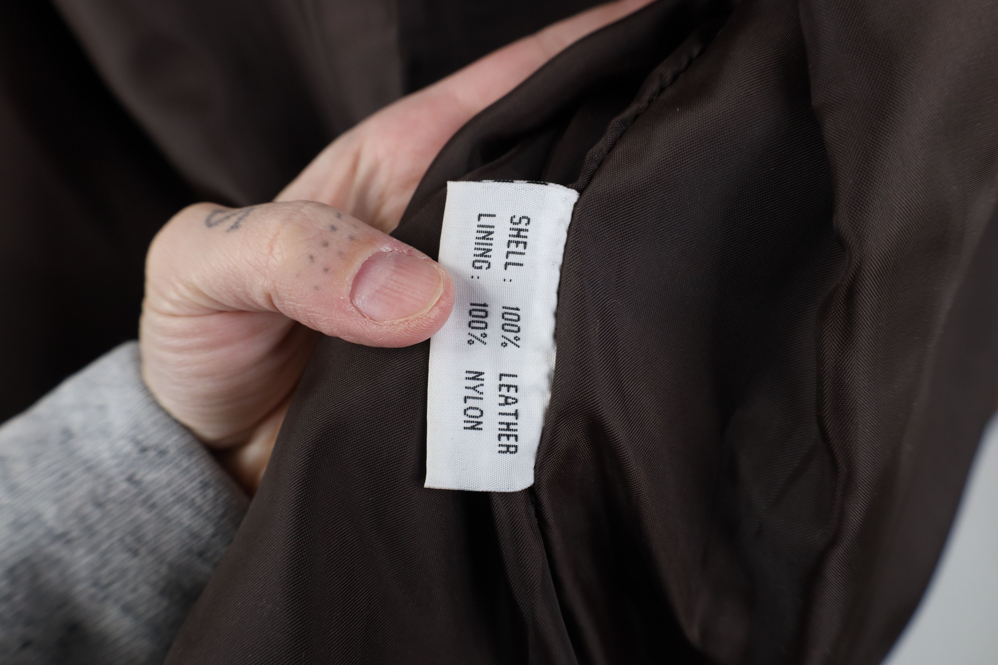 Vintage Vintage 90s Streetwear Suede Leather Buckle Back Vest Jacket Size US XL / EU 56 / 4 - 10 Thumbnail
