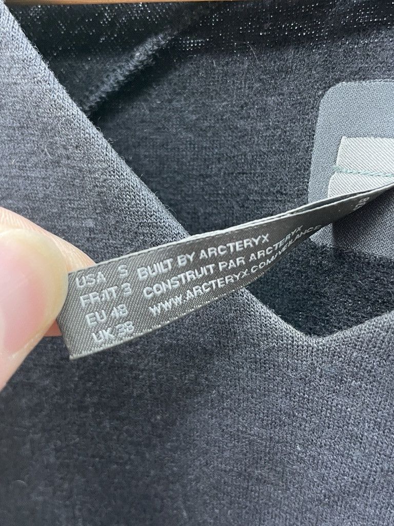 Veilance ARCTERYX Veilance Coal Merino Sweater MD01 2009 Sweater Size US M / EU 48-50 / 2 - 12 Thumbnail