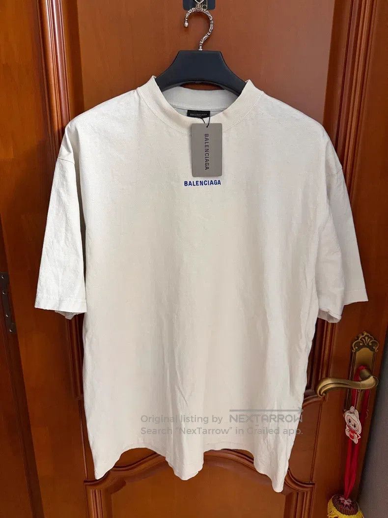 Balenciaga Balenciaga Front and back blue embroidered logo destroyed Size US M / EU 48-50 / 2 - 1 Thumbnail