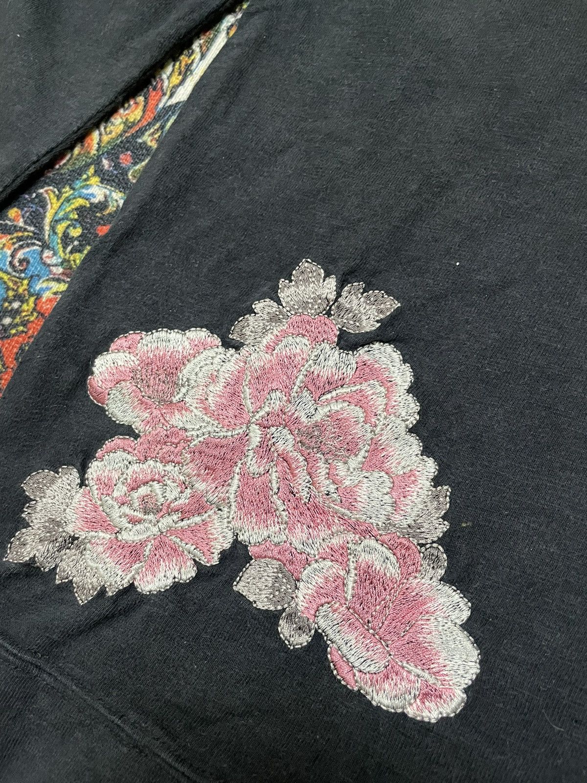 Japanese Brand Vintage Japanese Brand Karakuri Tamashii Sukajan Tee Shirt Size US L / EU 52-54 / 3 - 7 Thumbnail