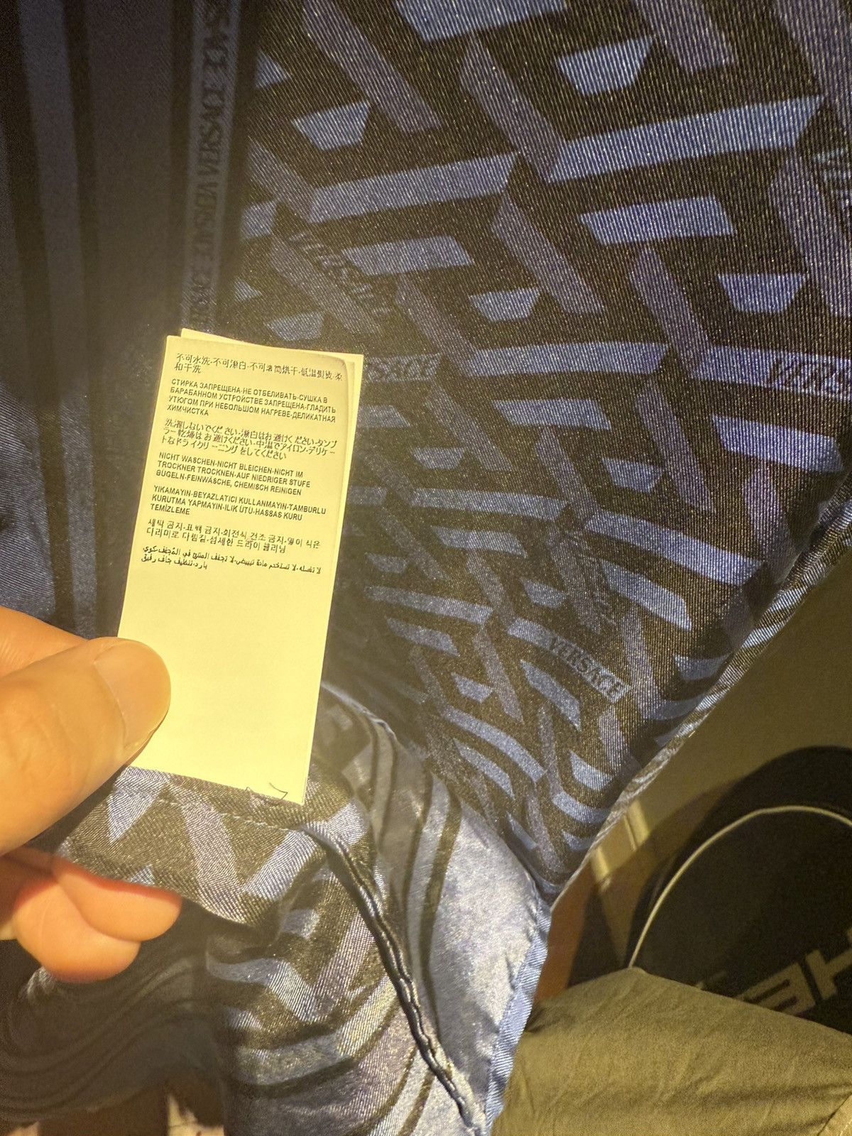 Versace Greca Monogram & Medusa Smile Print Silk Shirt size39 Size US M / EU 48-50 / 2 - 16 Thumbnail