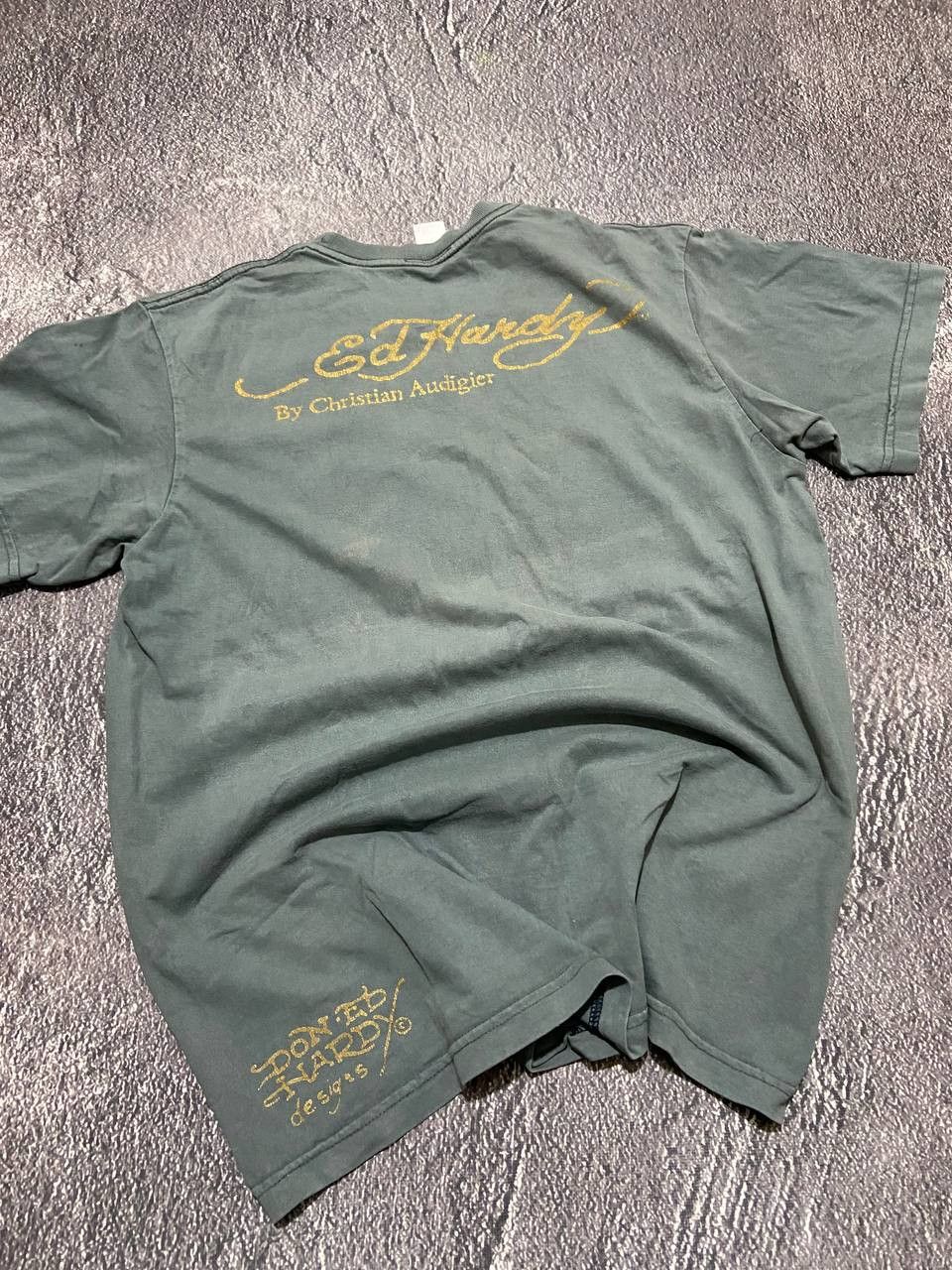 Ed Hardy Vintage Ed Hardy big printdistressed faded t shirt Size US M / EU 48-50 / 2 - 6 Thumbnail