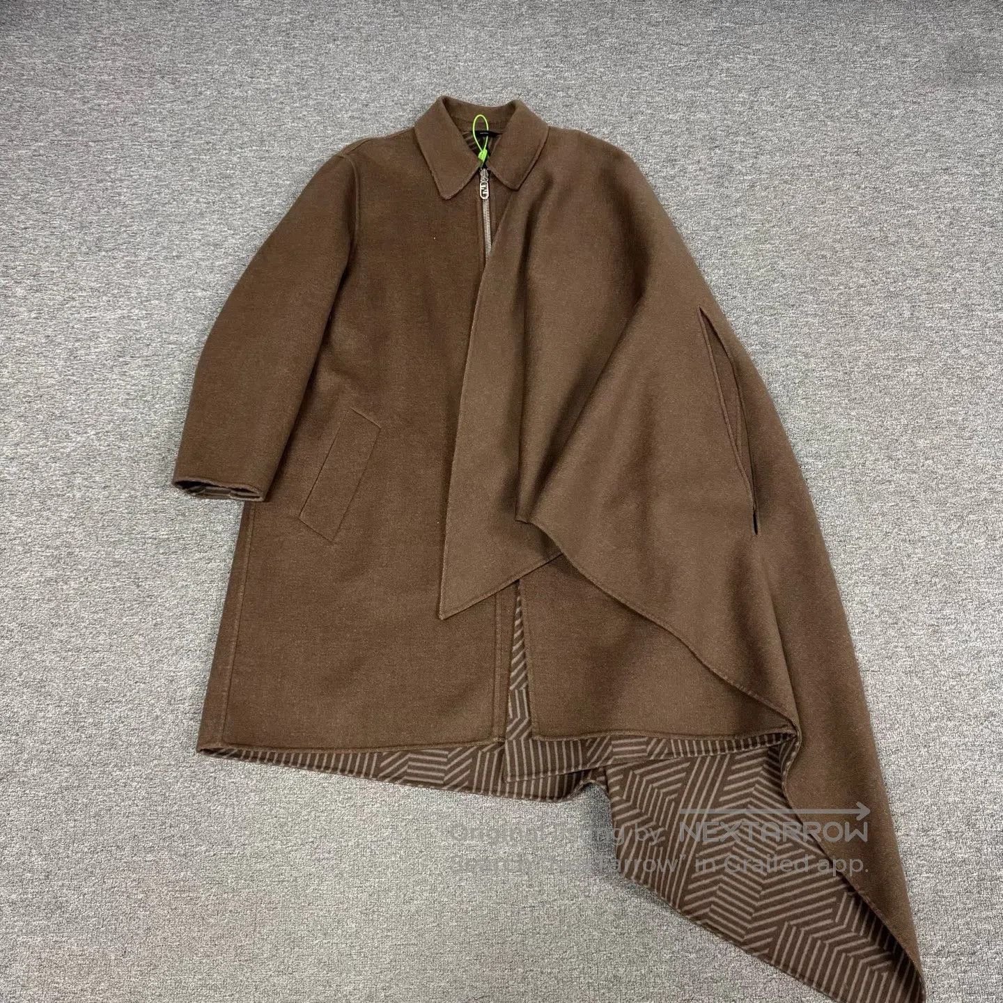Fendi FENDI Cashmere cloak coat| Size US M / EU 48-50 / 2 - 1 Thumbnail