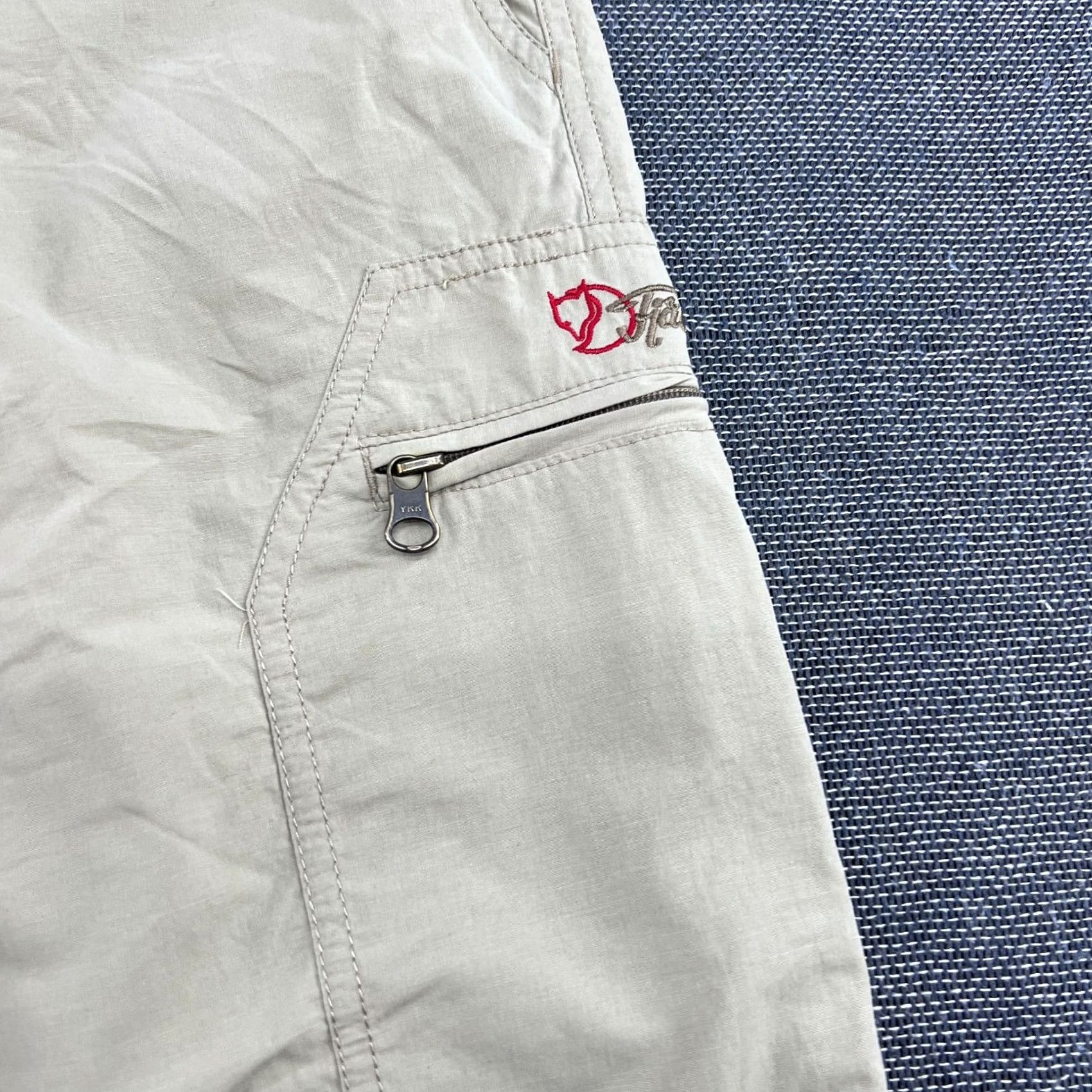 Vintage VINTAGE Fjallraven Zip Off Trousers Mens Pants Sz 50 Beige G-1000 Shorts Outdoor Track Pants Mens Size 50 Beige Size US 34 / EU 50 - 5 Thumbnail