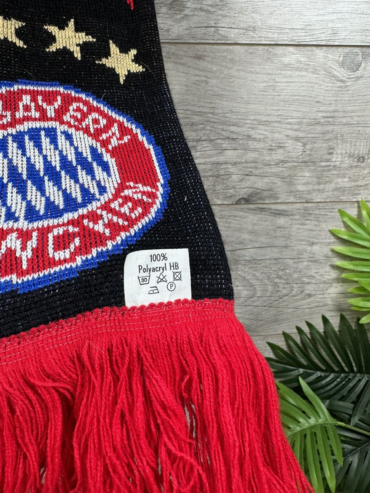 Vintage Vintage Scarf 🧣 Football Club FC Bayern Munchen Size ONE SIZE - 7 Thumbnail