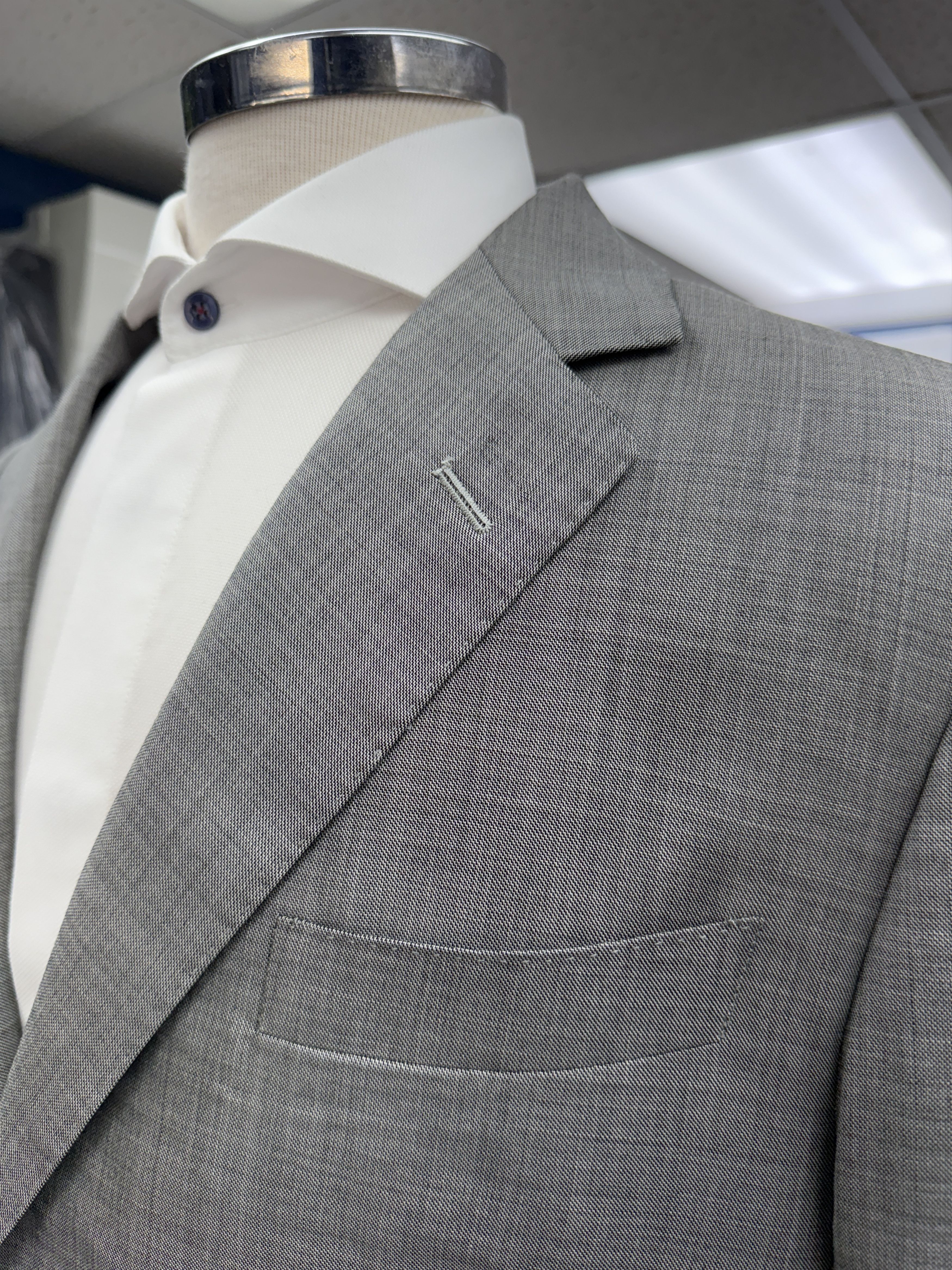 Designer × Other 42R Bespoke 2Pc Suit, Notch Lapel, Vents, Full Canva Size 42R - 2 Thumbnail