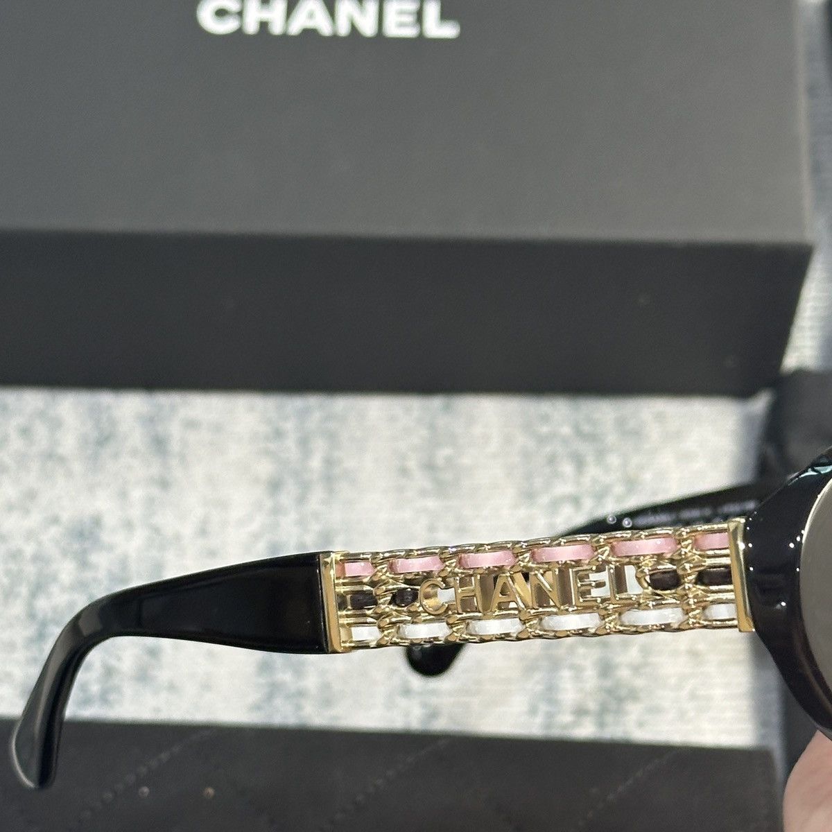 Chanel CHANEL 0CH5538Q C622S8 SUNGLASSES Size ONE SIZE - 5 Thumbnail