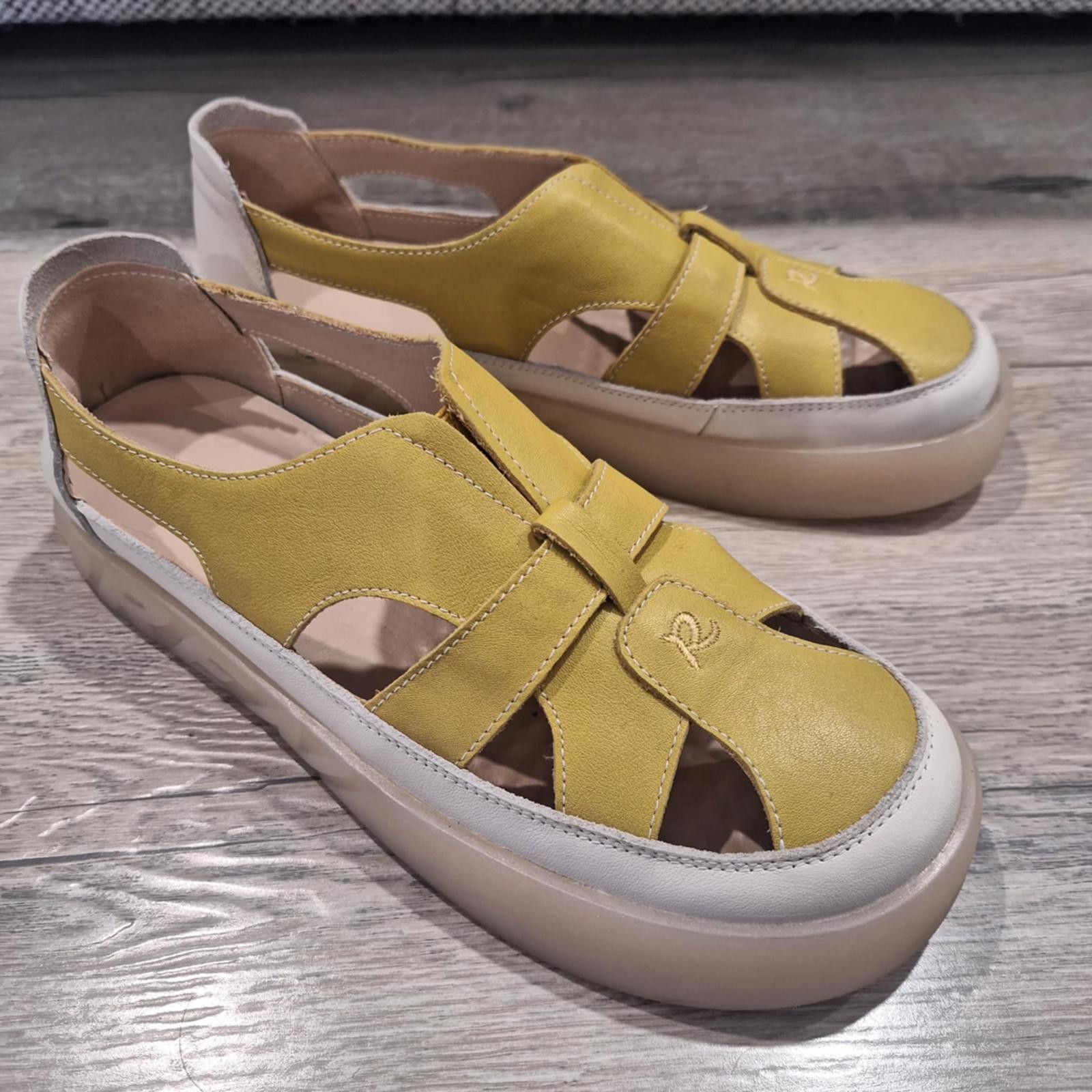 Designer WOMEN Summer Genuine Leather Cutout Sandal Size AU/US 9 Size US 10 / IT 40 - 1 Thumbnail
