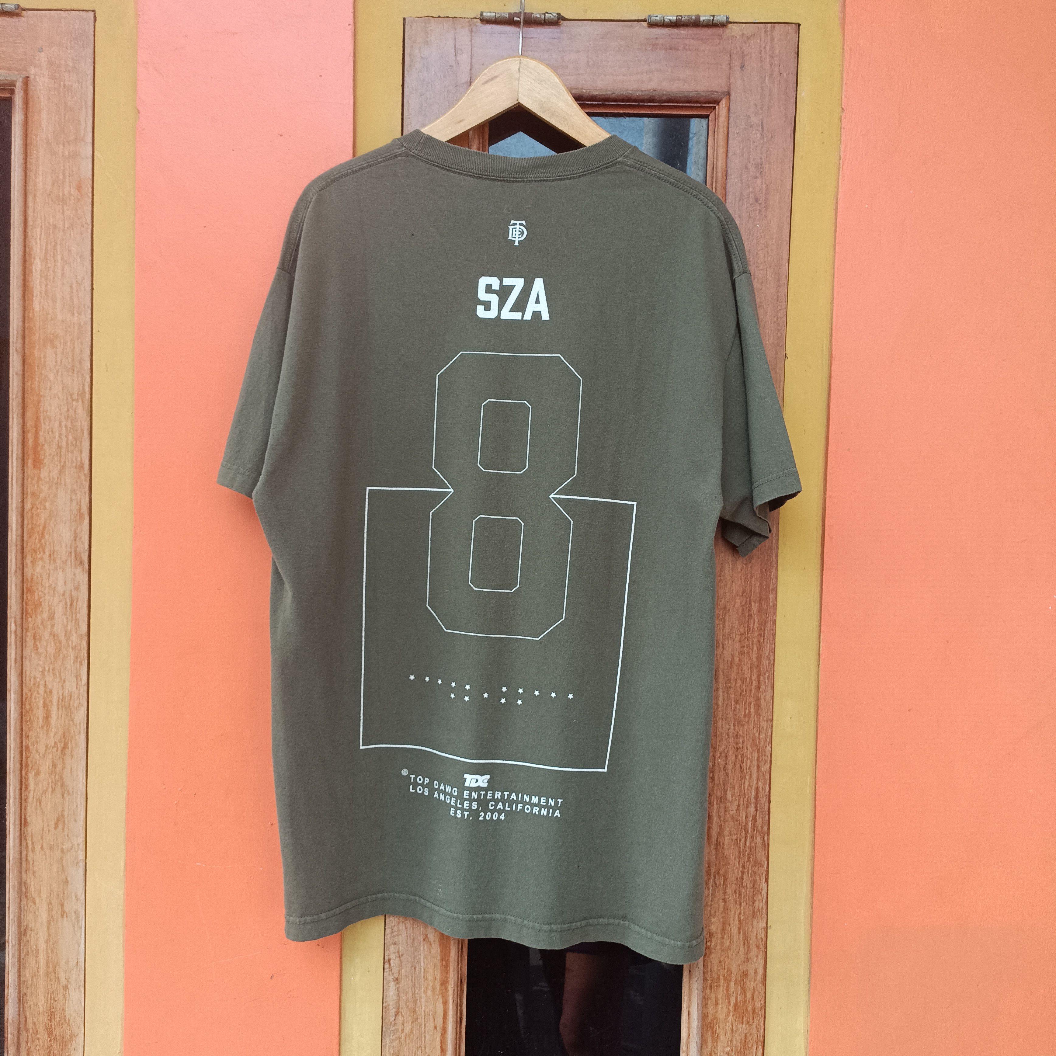 Band Tees RARE OFFICIAL SZA BROKEN CLOCKS Size US L / EU 52-54 / 3 - 3 Thumbnail