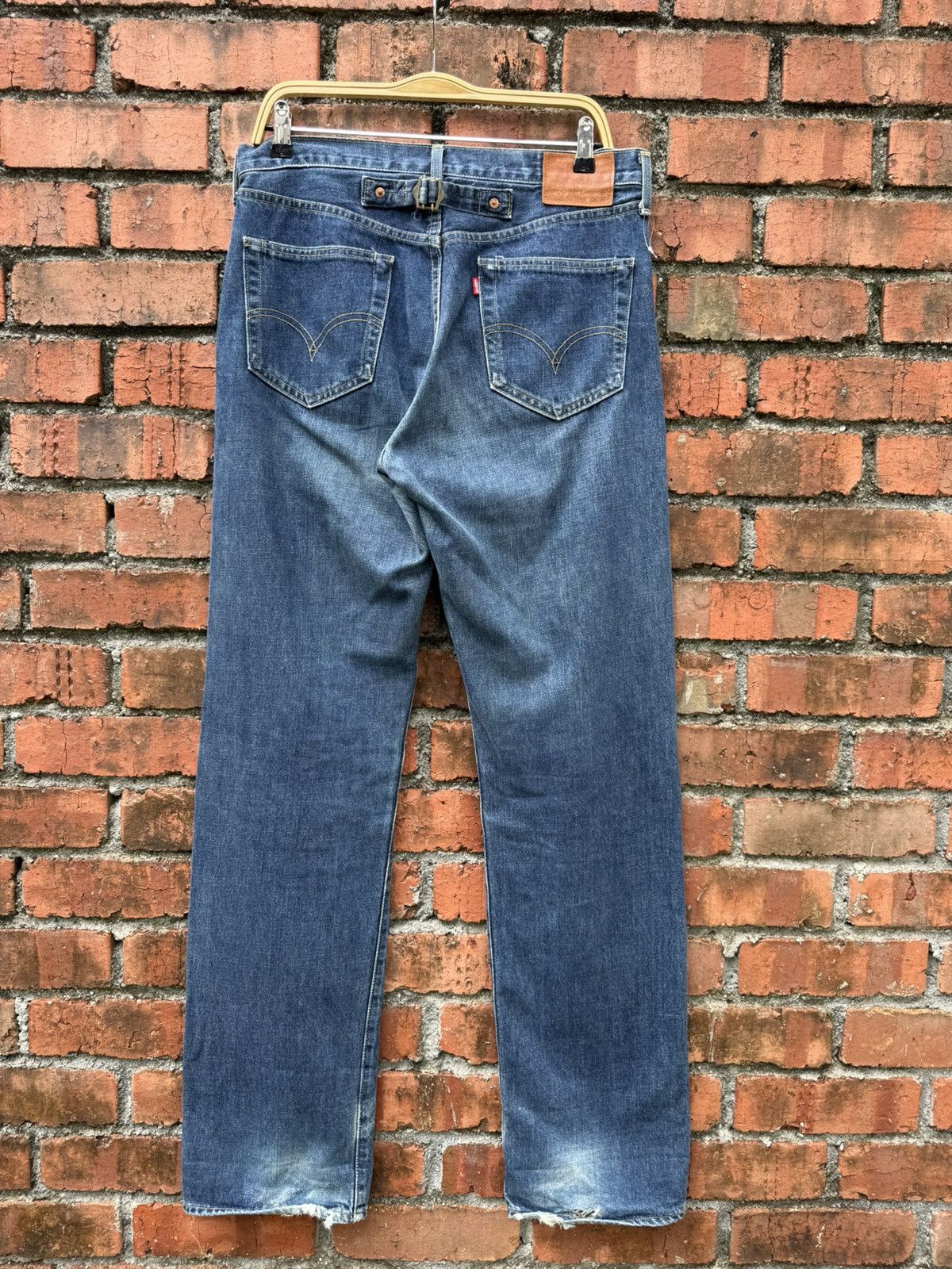 Levi's Vintage Clothing W33x34 Vintage levi’s 702 redline buckle back denime Size US 33 - 2 Thumbnail