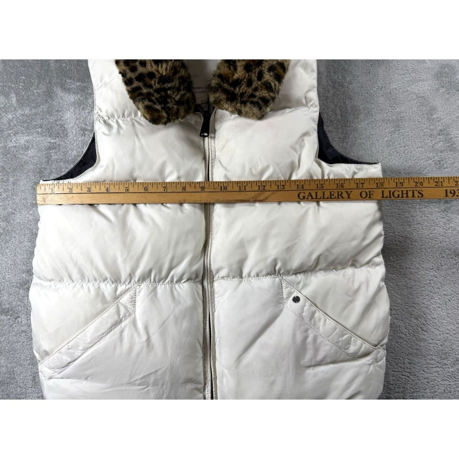 Ralph Lauren VINTAGE Ralph Lauren Vest White Denim and Supply Fur Collar 90s Y2K Preppy Money M Womens Size M / US 6-8 / IT 42-44 - 3 Thumbnail