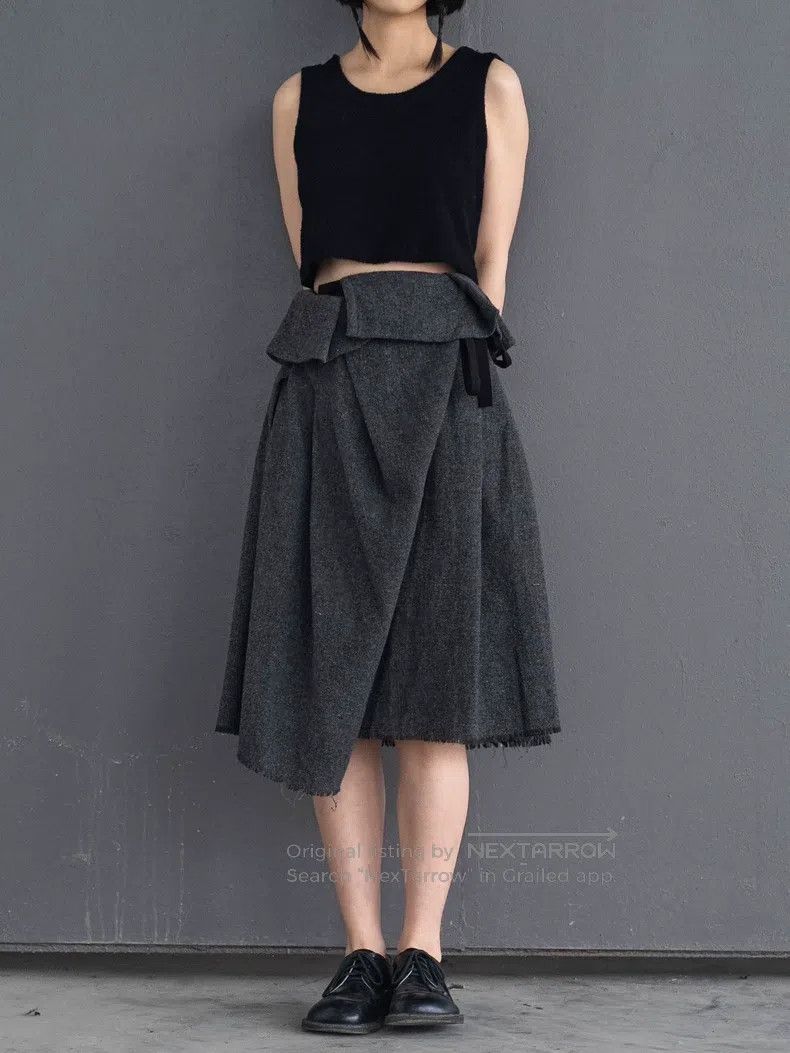 Comme des Garcons Comme Des Garcons size XS Gray wool belt half skirt Size 23" - 4 Thumbnail