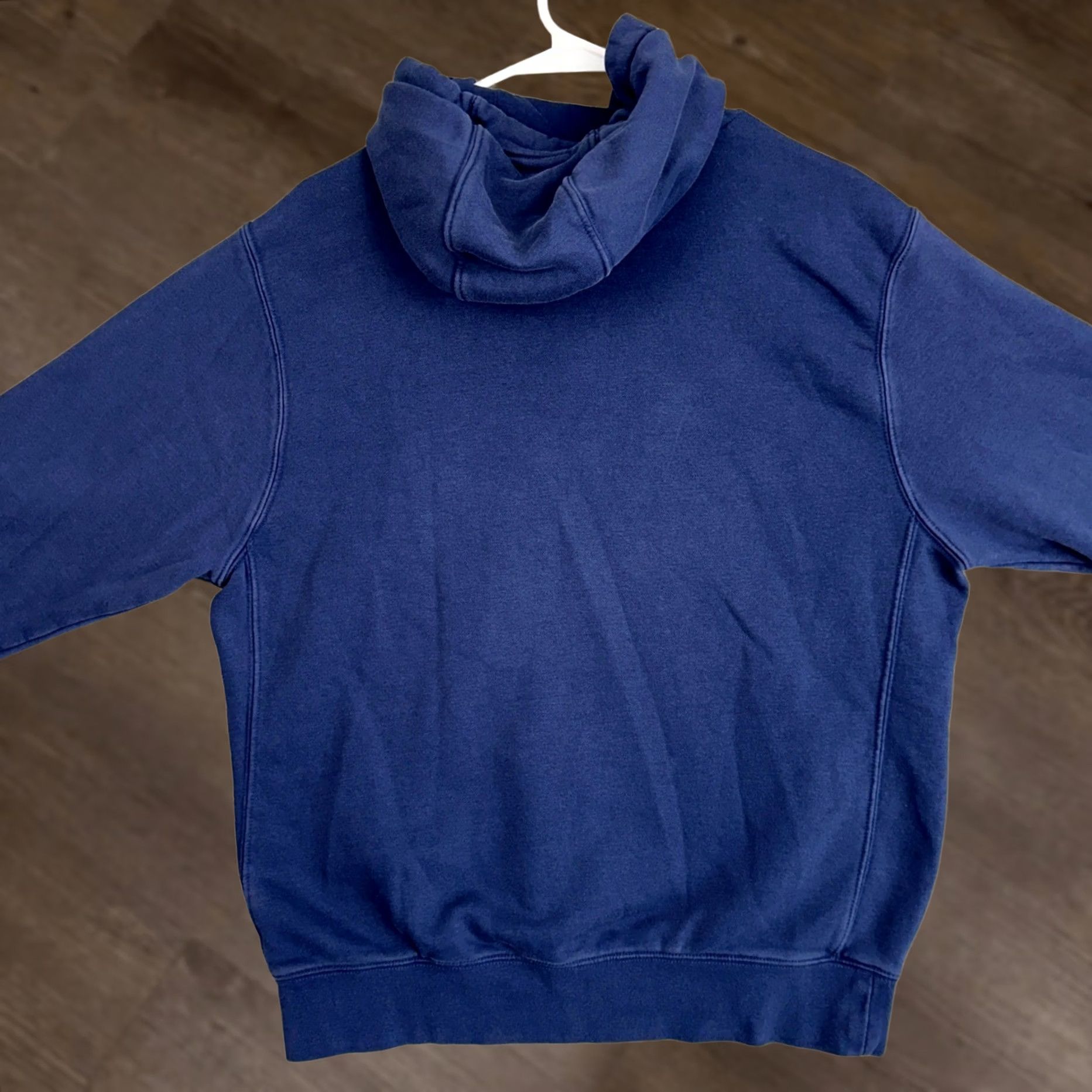 Nike Nike Sweatshirt Mens M Navy Blue Hooded Pullover with Pocket, Long Sleeve, Fleece, Embroidered Logo, Regular Fit Size US M / EU 48-50 / 2 - 1 Thumbnail