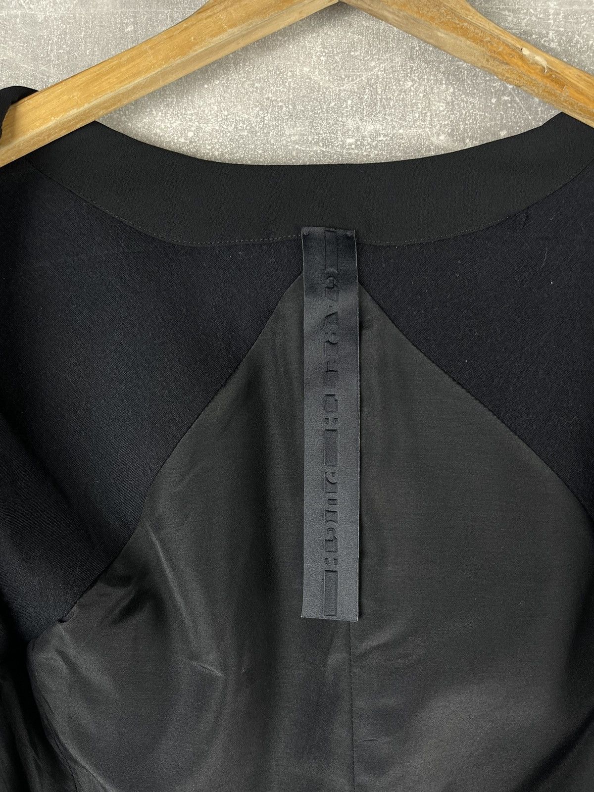 Gareth Pugh Gareth Pugh FW14 Archives Avant Grde Sculptural Black Dress Size M / US 6-8 / IT 42-44 - 13 Thumbnail