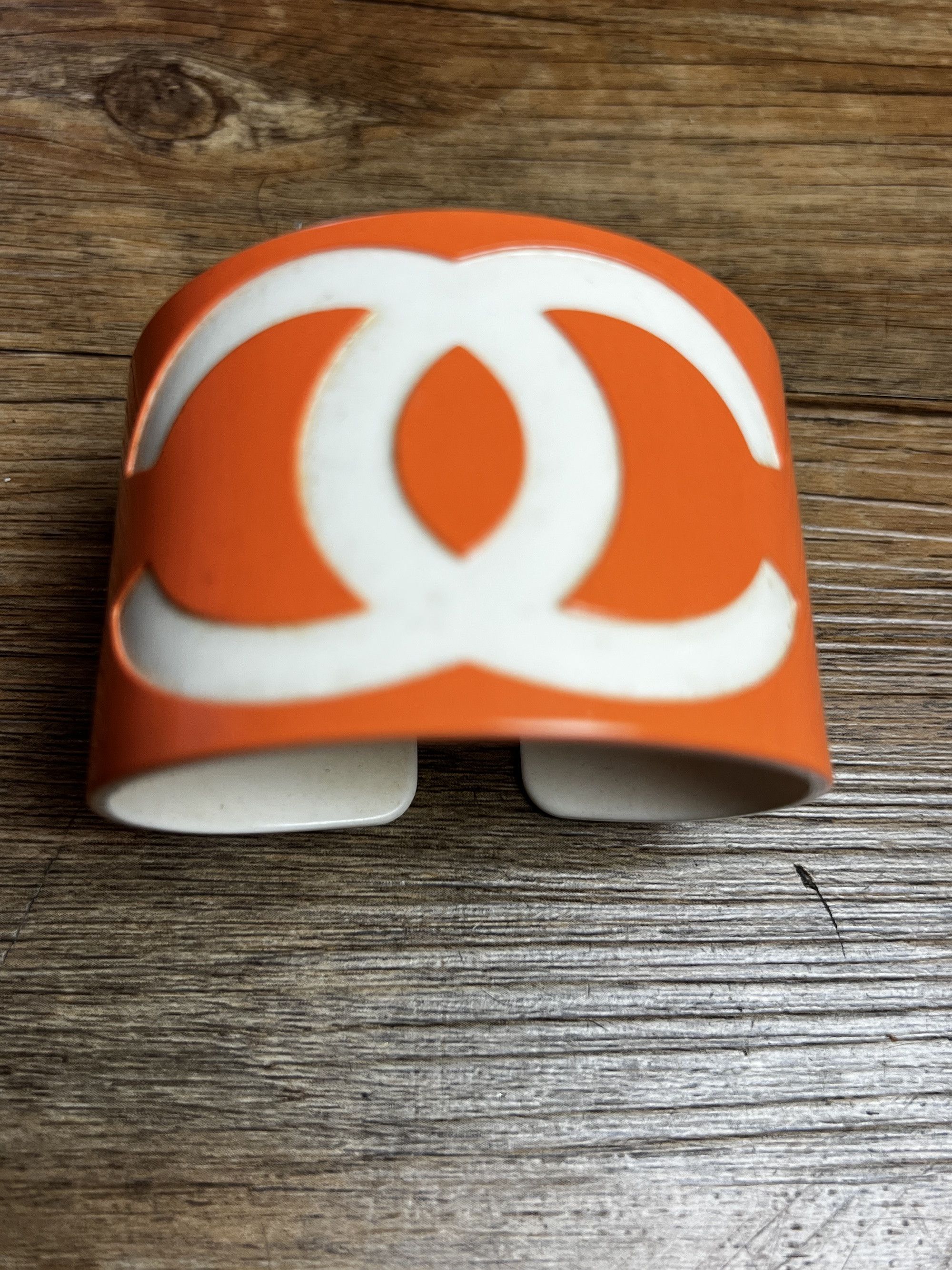 Chanel Vintage 2006 or 2008 Chanel Resin Cuff - Karl Lagerfeld Era Size ONE SIZE - 7 Thumbnail