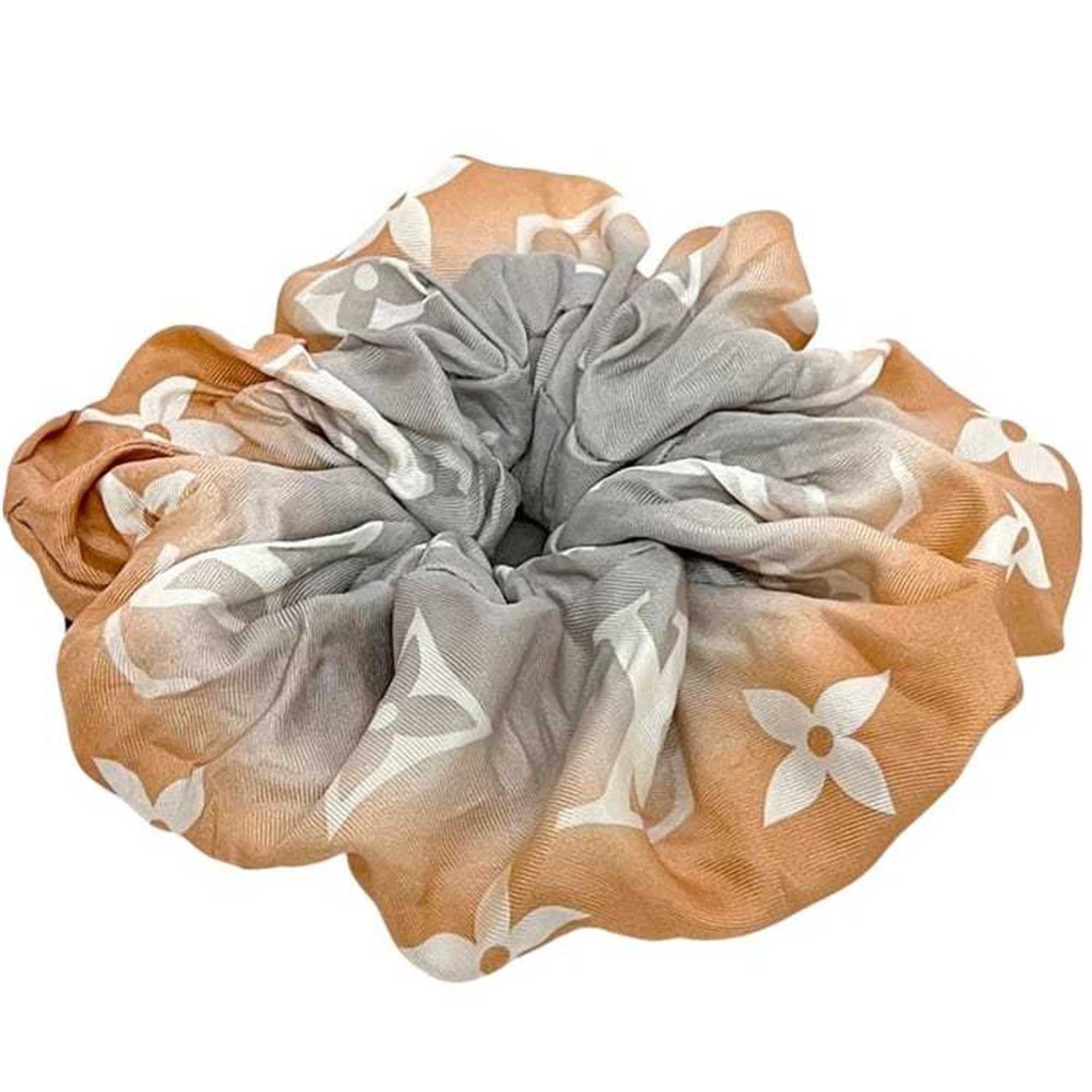 Louis Vuitton Pink & Blue Monogram Silk Scrunchie Duo (set of 2) Louis Vuitton LV X TM Monogram Cerises Silk Scrunchies Set  main image 4