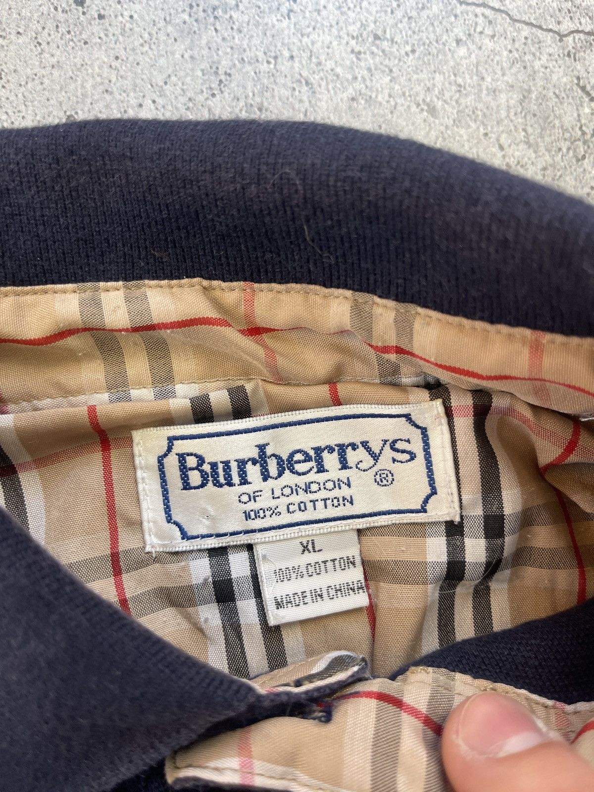 Burberry Vintage Burberrys Polo Buttons Ups t shirt Size US XL / EU 56 / 4 - 6 Thumbnail