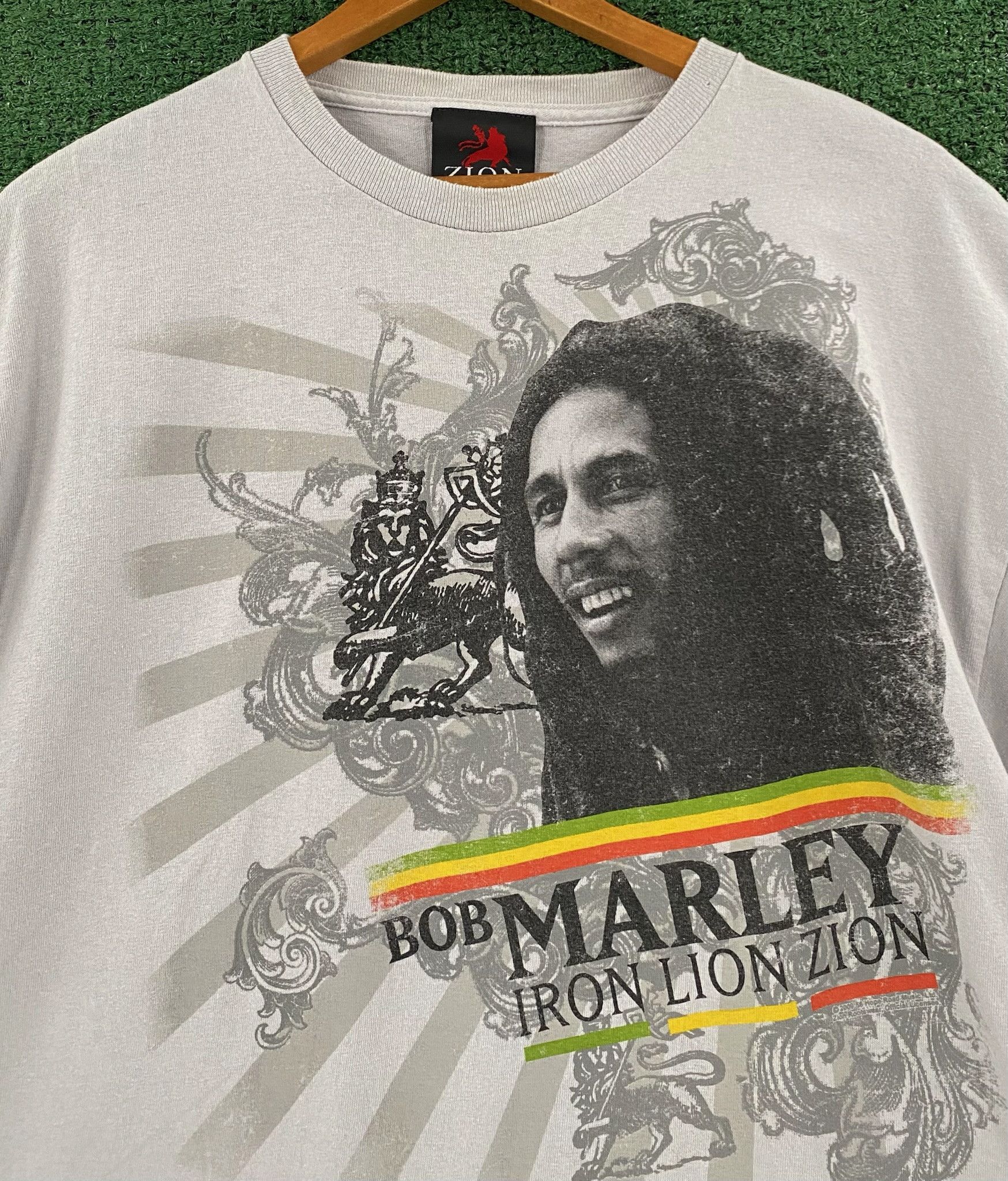 Zion Rootswear 2009 Bob Marley Iron Lion Zion T-Shirt Men's Size Medium Size US M / EU 48-50 / 2 - 2 Thumbnail