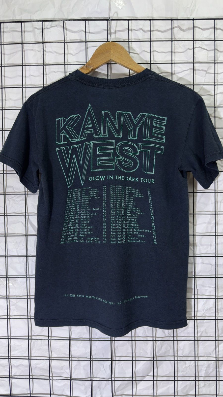 Kanye West Vintage 00's kanye west glow in the dark tour tee shirt Size US S / EU 44-46 / 1 - 2 Thumbnail