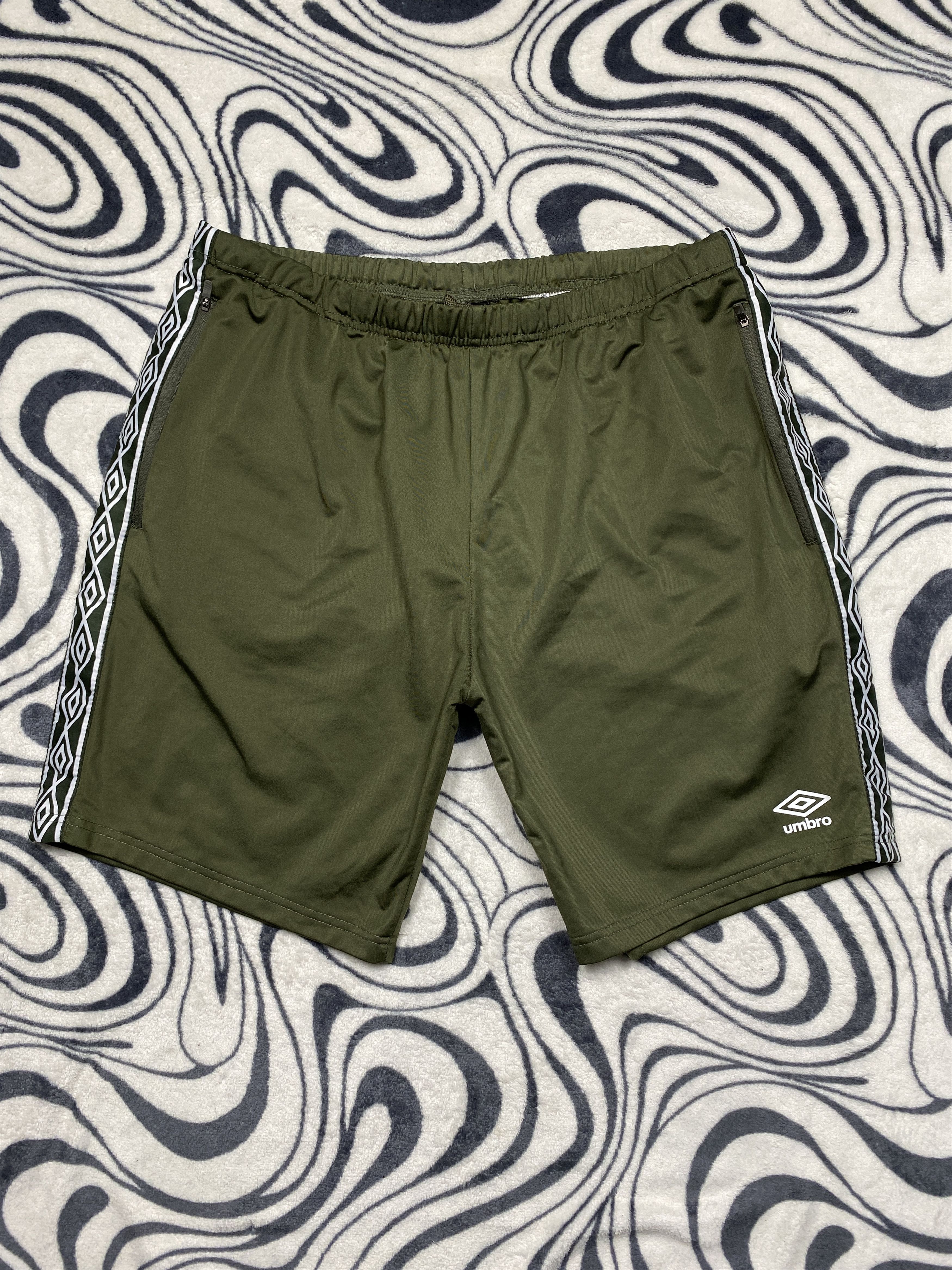 Umbro Umbro Mens Shorts Size US 38 / EU 54 - 1 Thumbnail