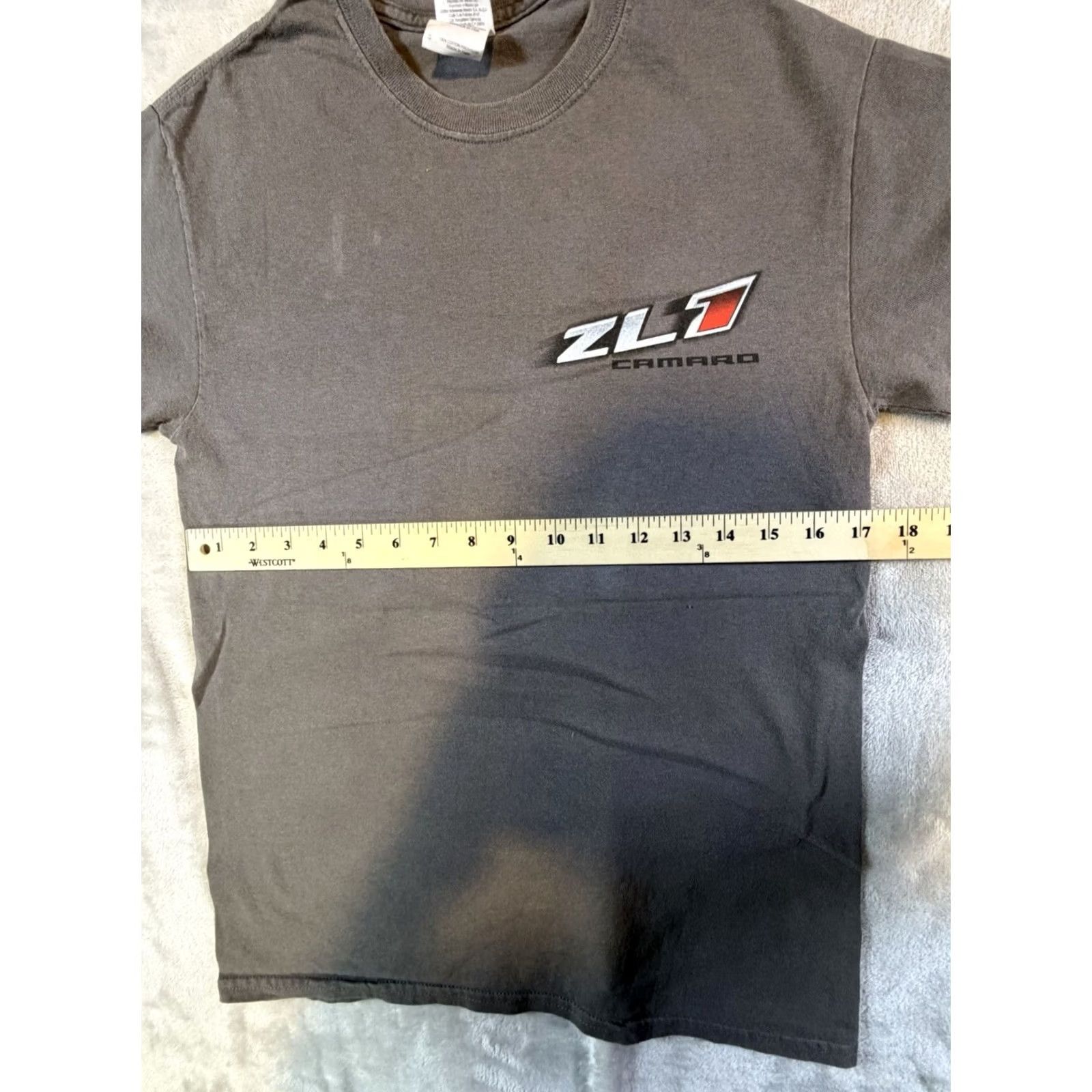 Gildan Gildan T-Shirt Gray Short Sleeve Crew Neck Regular Fit 5000 DNA Match ZL1 Camaro GM Logo Racing Car 90s Men Size S Size US S / EU 44-46 / 1 - 3 Thumbnail