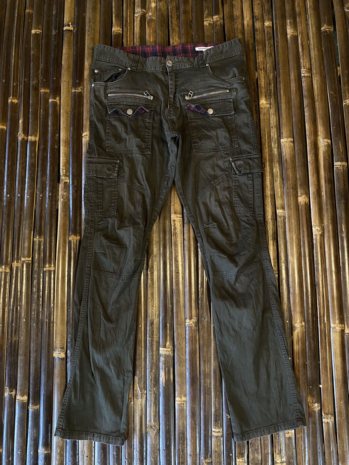 image of Hysteric Glamour x Semantic Design Semanticdesign Cargo Multy Pocket Pants in Army Green (Size 33)