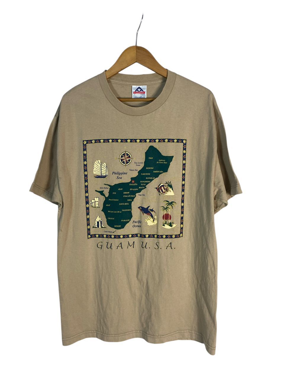 Vintage Vintage Guam usa tshirt Size US L / EU 52-54 / 3 - 1 Thumbnail