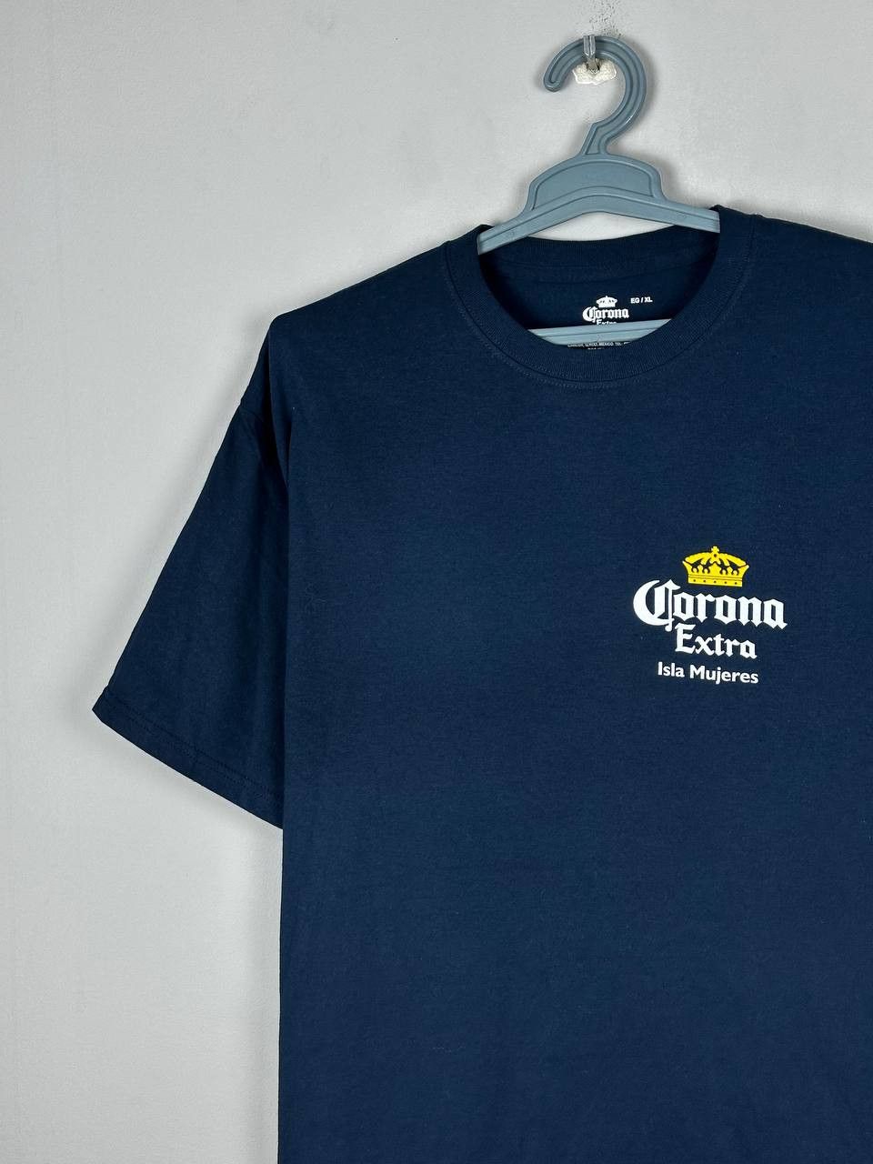 Vintage Vintage Corona Extra T-Shirt Medium Y2K Beer Promo Graphic Size US XL / EU 56 / 4 - 4 Thumbnail