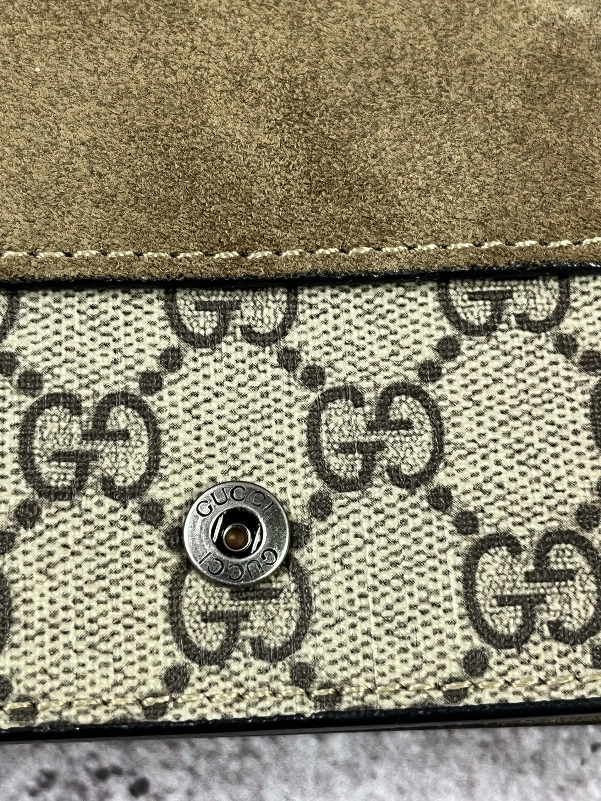Gucci Gucci 🇮🇹 Dionysus Super Mini GG Supreme ChainBag Beige Suede Size ONE SIZE - 15 Thumbnail