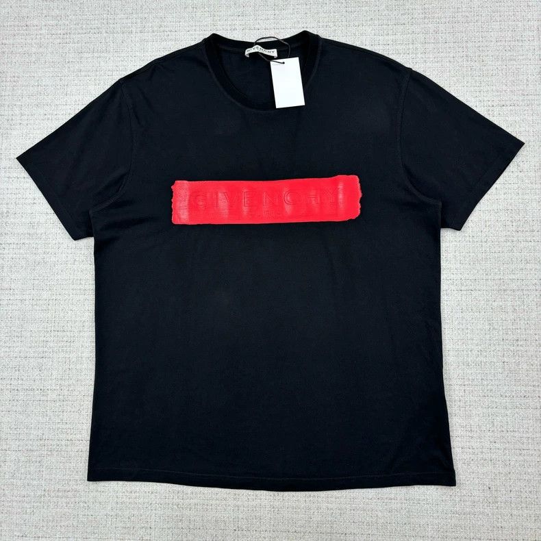 Givenchy Givenchy Chest logo print round neck short-sleeve 2505-Next Size US L / EU 52-54 / 3 - 1 Thumbnail
