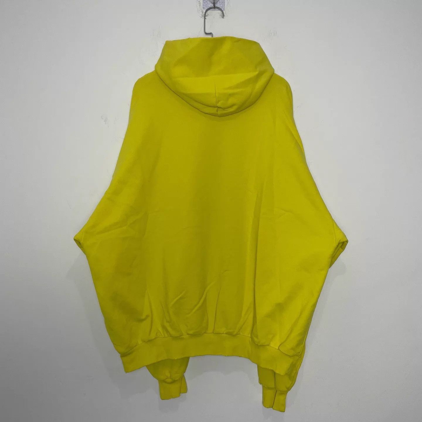 Balenciaga Yellow Oversized Hoodie with Front Logo Size US XXS / EU 40 - 2 Thumbnail