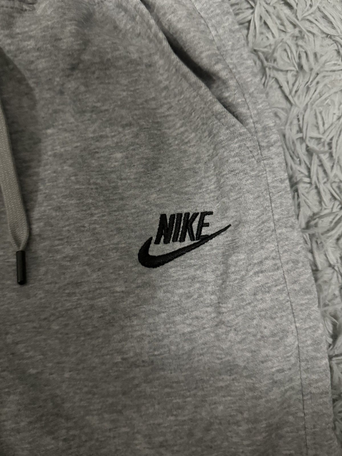 Nike Nike Joggers Size US 30 / EU 46 - 2 Thumbnail