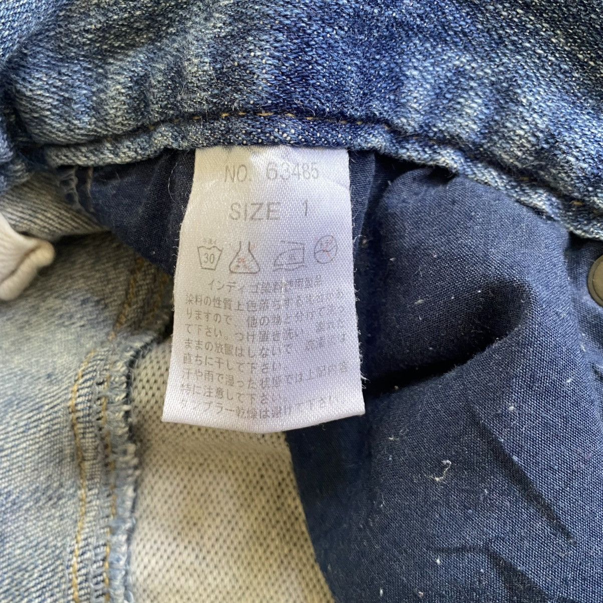 20471120 Vintage 1990’s Bit Blue Buckle Back Faded Jeans Size US 32 / EU 48 - 7 Thumbnail