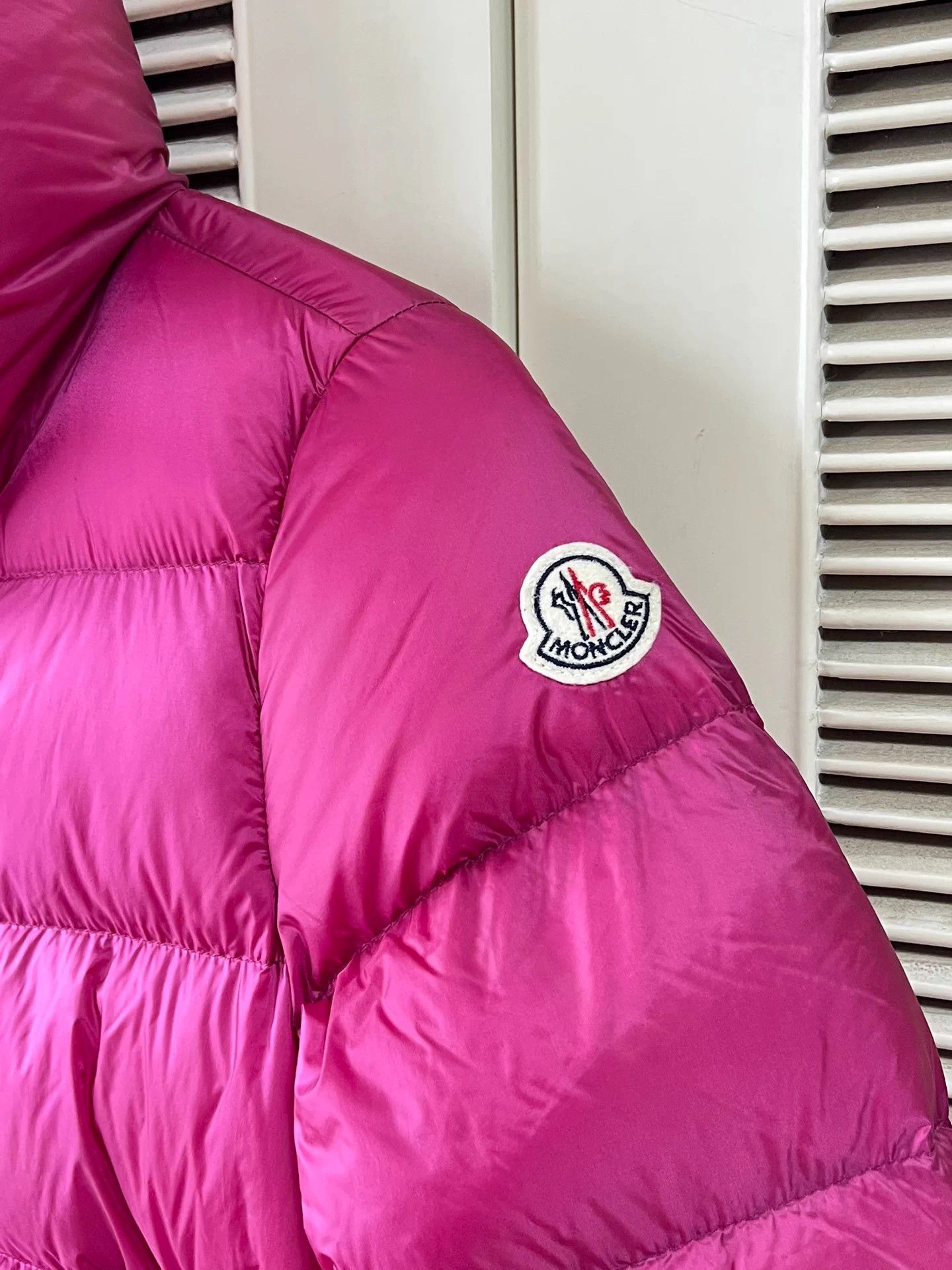 Moncler Moncler Women's Swing Hem Stand Collar Down Coat Size 0 Size XS / US 0-2 / IT 36-38 - 5 Thumbnail