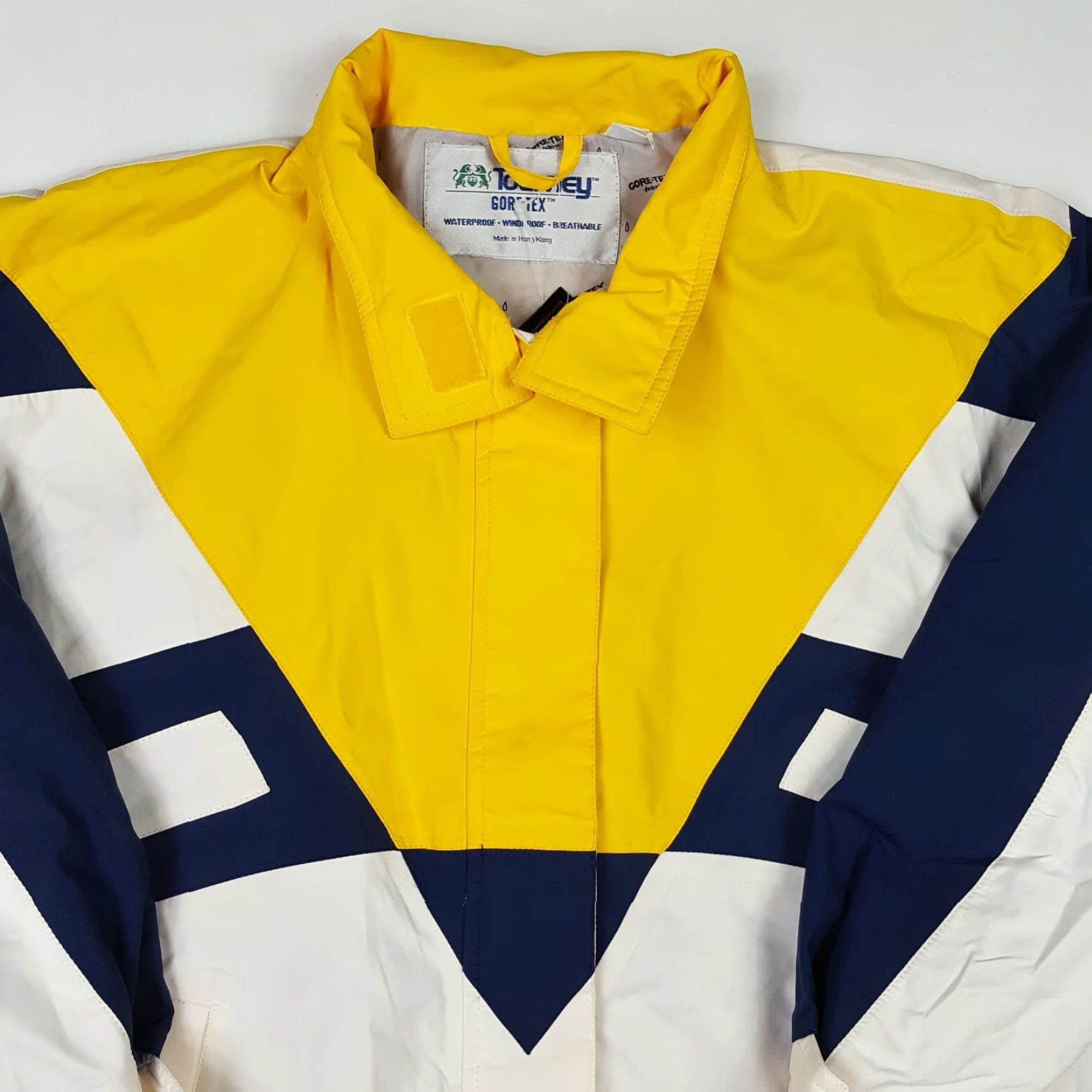 Vintage VTG Tourney Gore-Tex Windbreaker Womens Size Small Zip Up Retro Golf Jacket Size S / US 4 / IT 40 - 2 Thumbnail