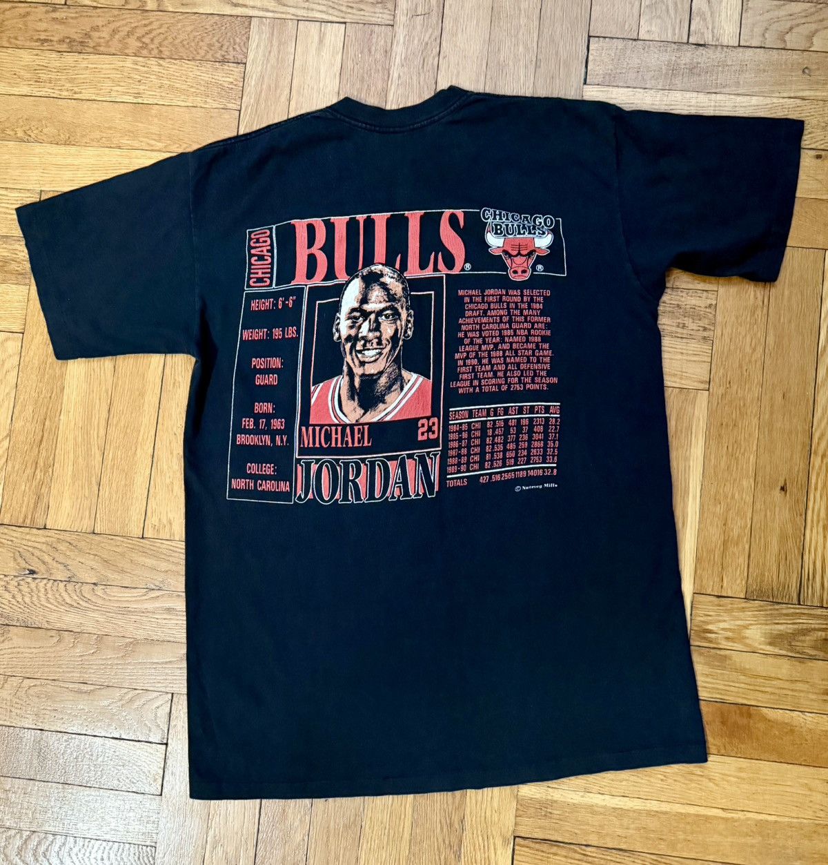 Nutmeg Vintage Michael Jordan Nutmeg Mills Shirt Size US XL / EU 56 / 4 - 2 Thumbnail
