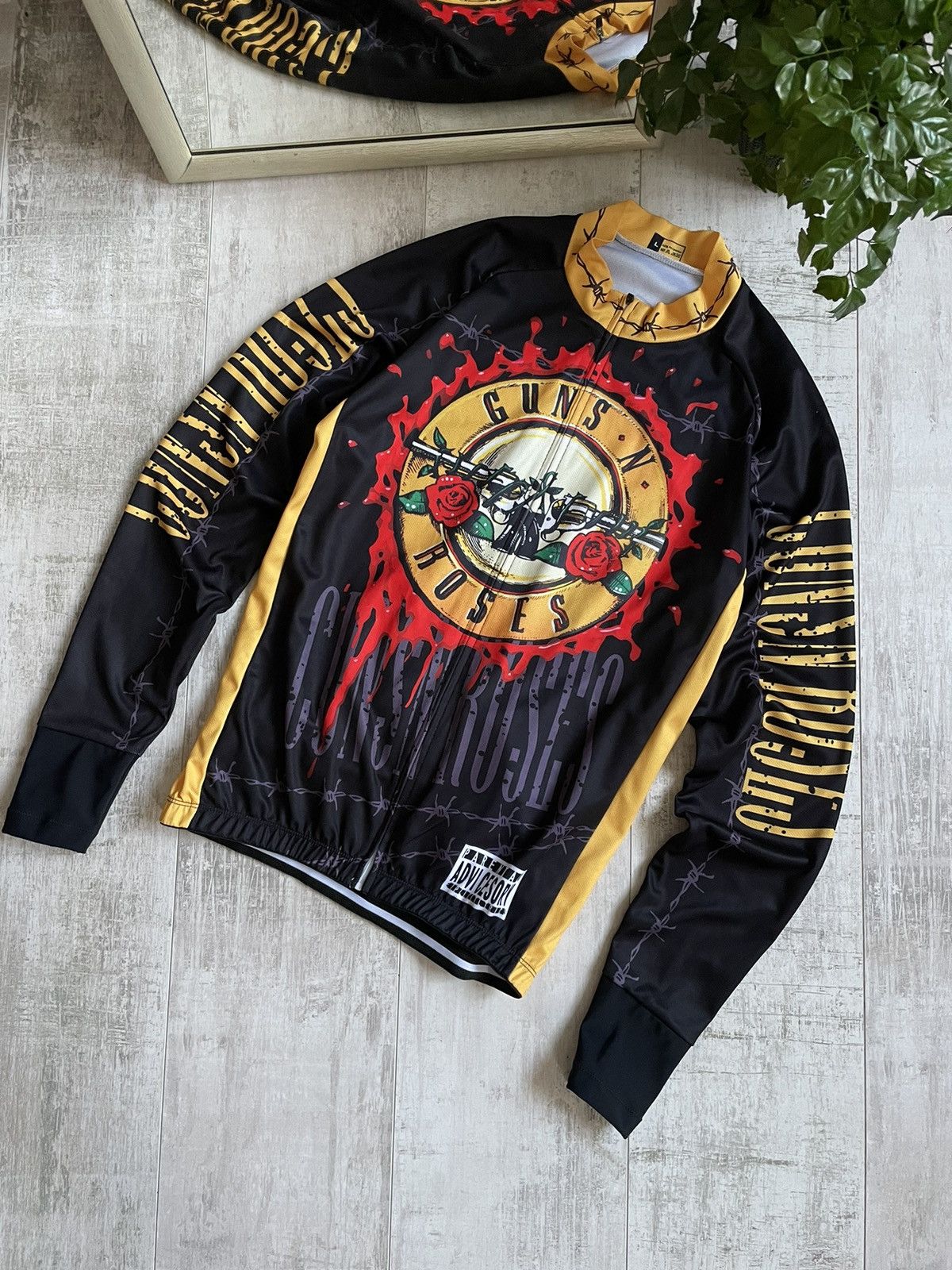 Band Tees × Guns N' Roses × Vintage Guns N Roses Vintage T-Shirt Jersey Over Printed VERY RARE Size US L / EU 52-54 / 3 - 1 Thumbnail