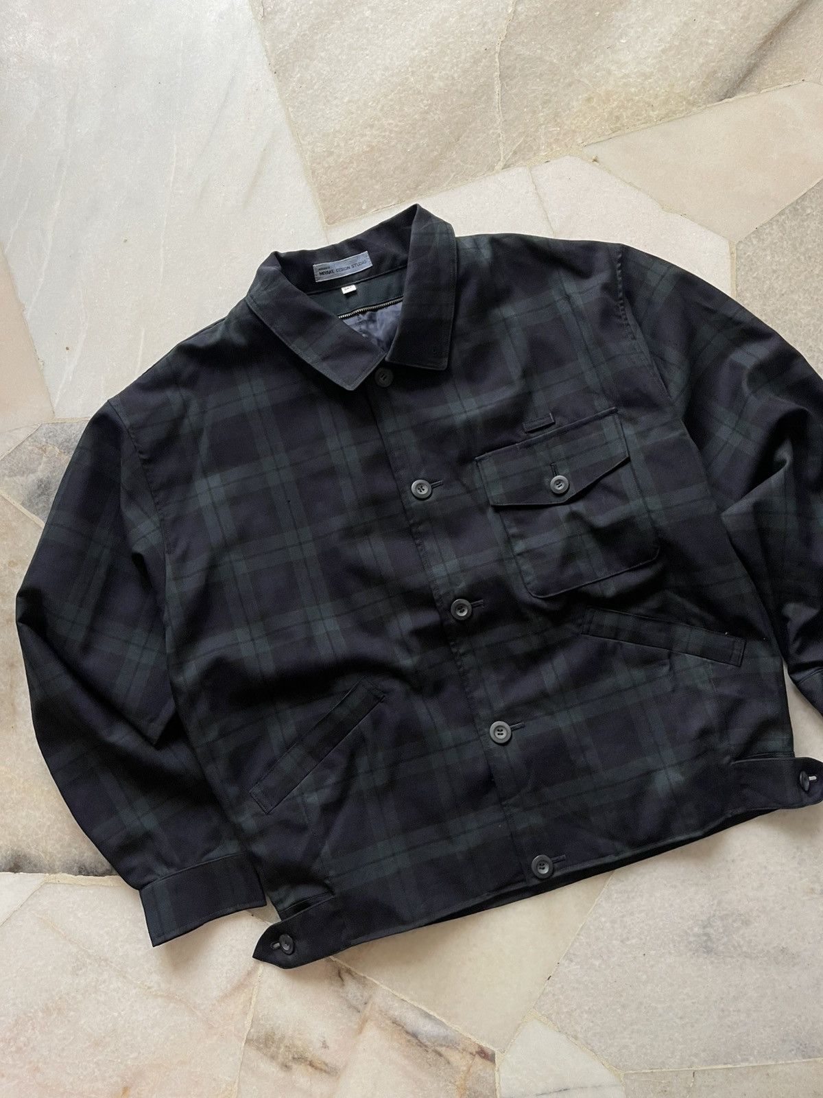 Issey Miyake 70s Issey Miyake Studio Plaid Crop Wool Jacket A1 Size US L / EU 52-54 / 3 - 2 Thumbnail