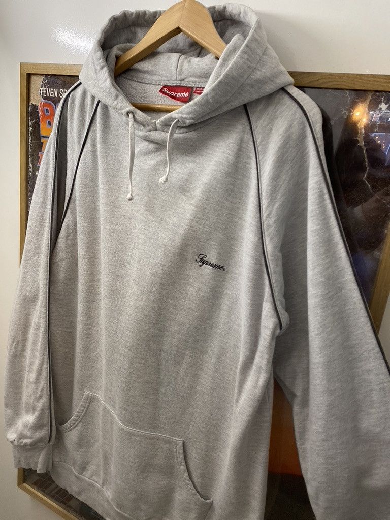 Supreme 2003 Vintage Supreme Script Logo Piping Striped Hoodie Size US XL / EU 56 / 4 - 7 Thumbnail