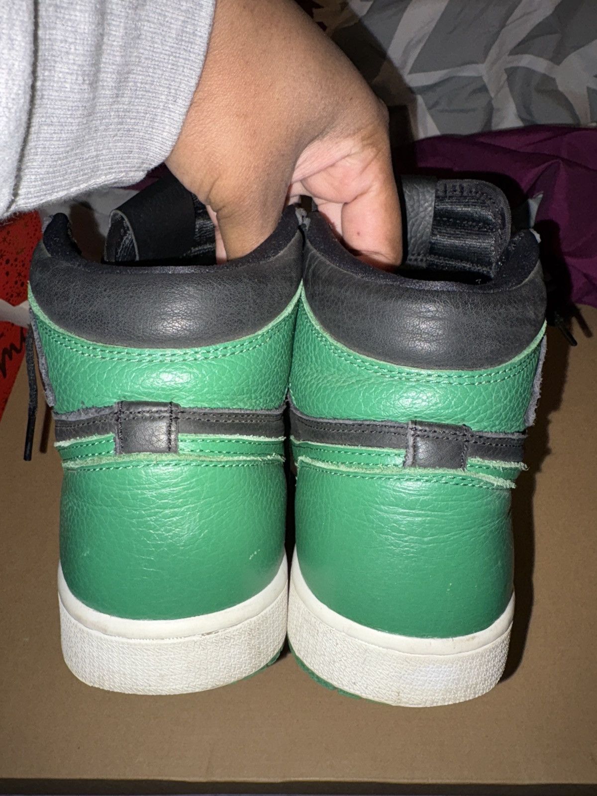 Jordan Brand Air Jordan 1’s Retro Pine Greens Size US 8.5 / EU 41-42 - 4 Thumbnail