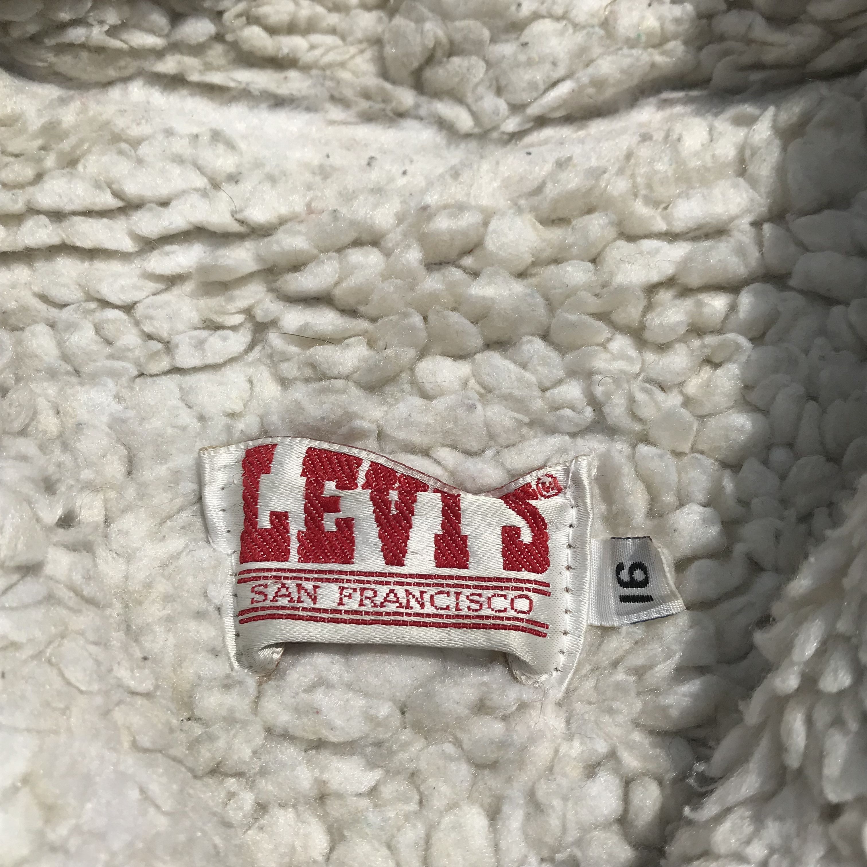 Levi's × Vintage Vintage 90s Levis Classic Sherpa lined Jeans Trucker Jacket Size US M / EU 48-50 / 2 - 8 Thumbnail