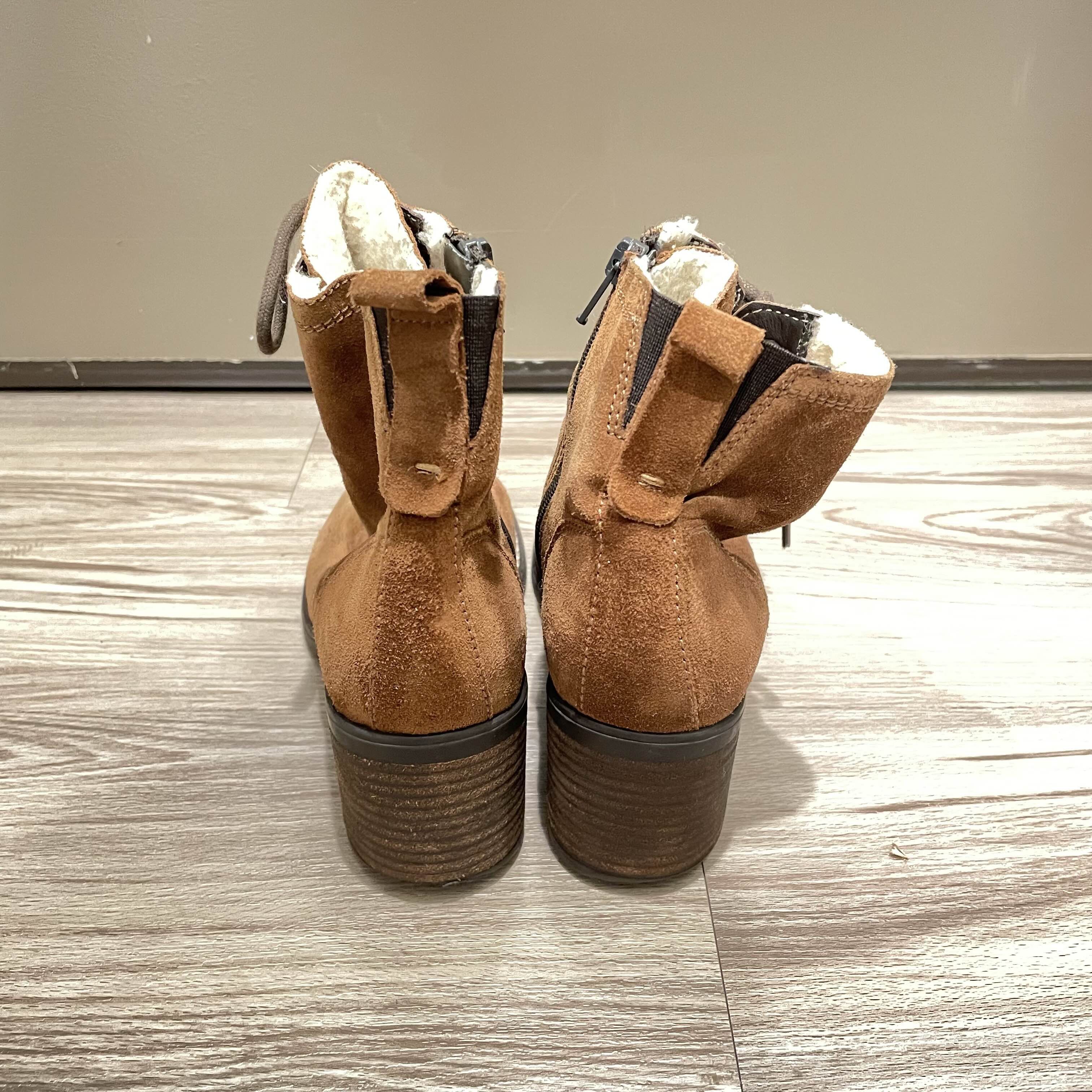 Clarks Clarks Heeled Sherpa Suede Leather Boots Size US 7.5 / IT 37.5 - 4 Thumbnail