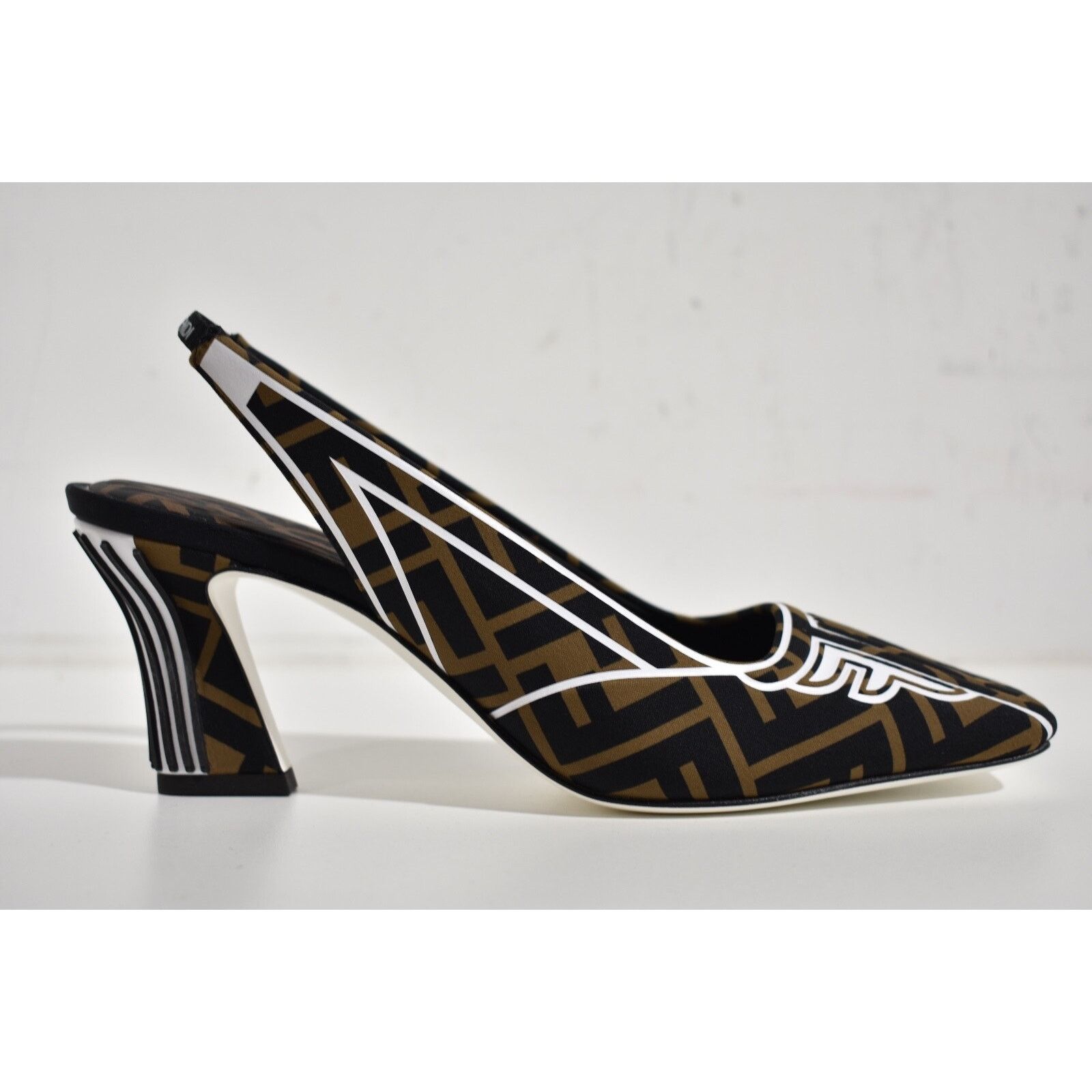 Fendi Freedom FF Logo Square Toe Slingback Heel Pump 39.5 Size US 9.5 / IT 39.5 - 2 Thumbnail