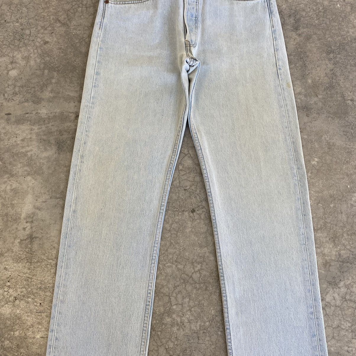 Levi's Vintage 90’s Levis 501 Light Blue Jeans Size US 31 - 6 Thumbnail