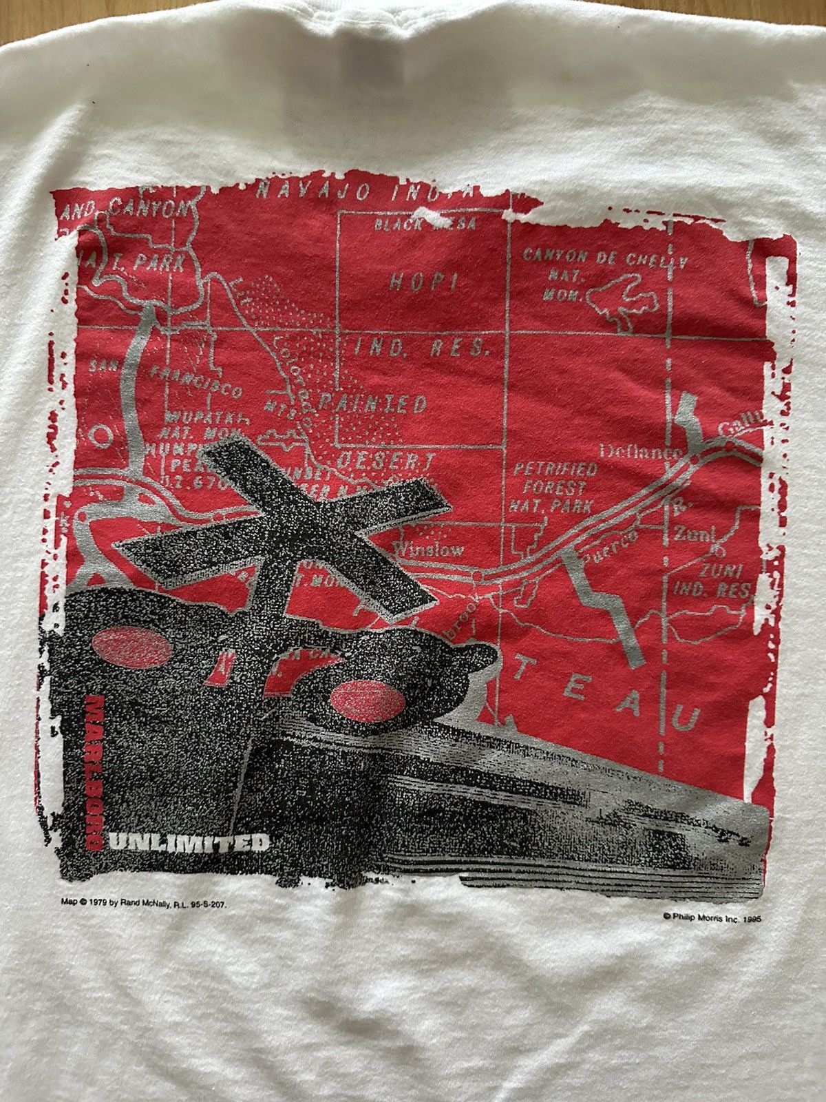 Marlboro × Marlboro Unlimited × Vintage 1995 Marlboro Unlimited Vintage 90s Cigarette Pocket T-Shirt Size US XL / EU 56 / 4 - 8 Thumbnail