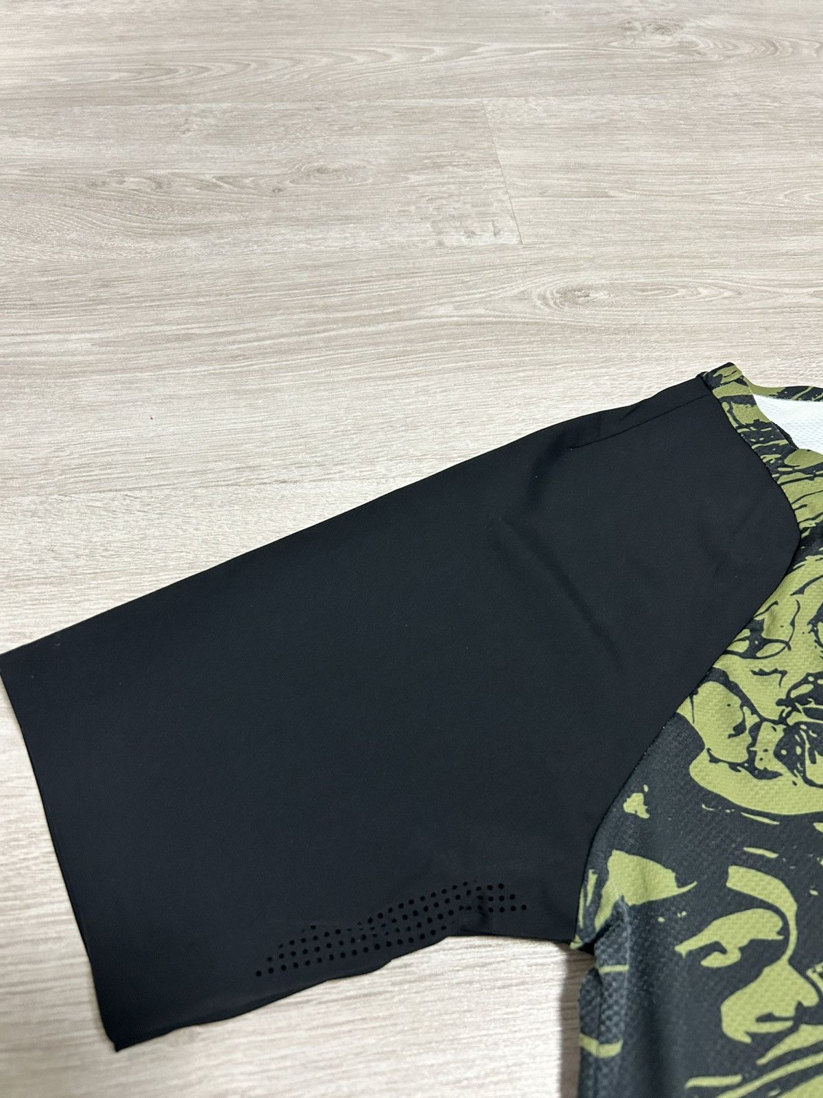 Oakley OAKLEY HYDROLIX Termo T-shirt size M Size US M / EU 48-50 / 2 - 5 Thumbnail