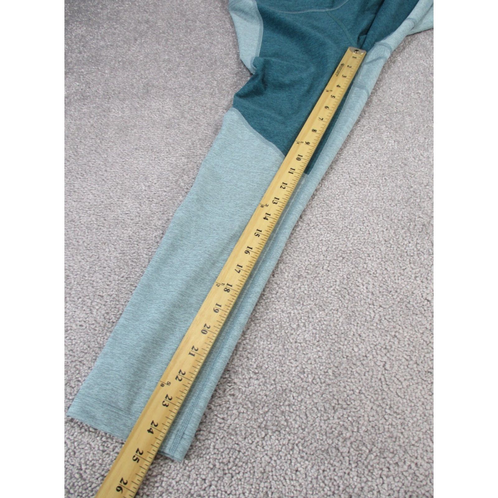 Outdoor Voices Outdoor Voices Leggings Women Small Cropped Colorblock Teal Blue Athleisure Activewear Size 28" / US 6 / IT 42 - 3 Thumbnail